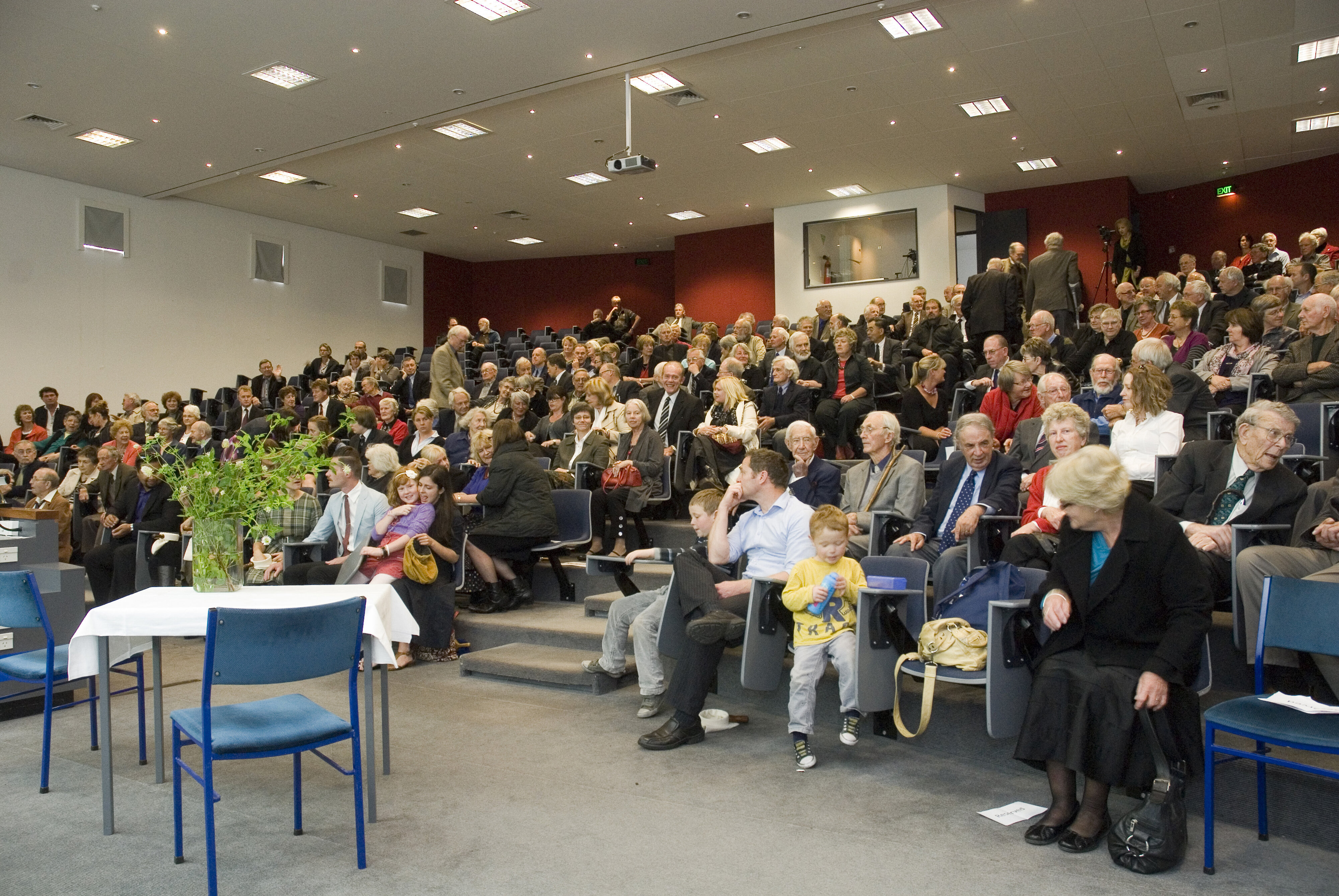 2010 Professor T. W. Walker Memorial Service 03