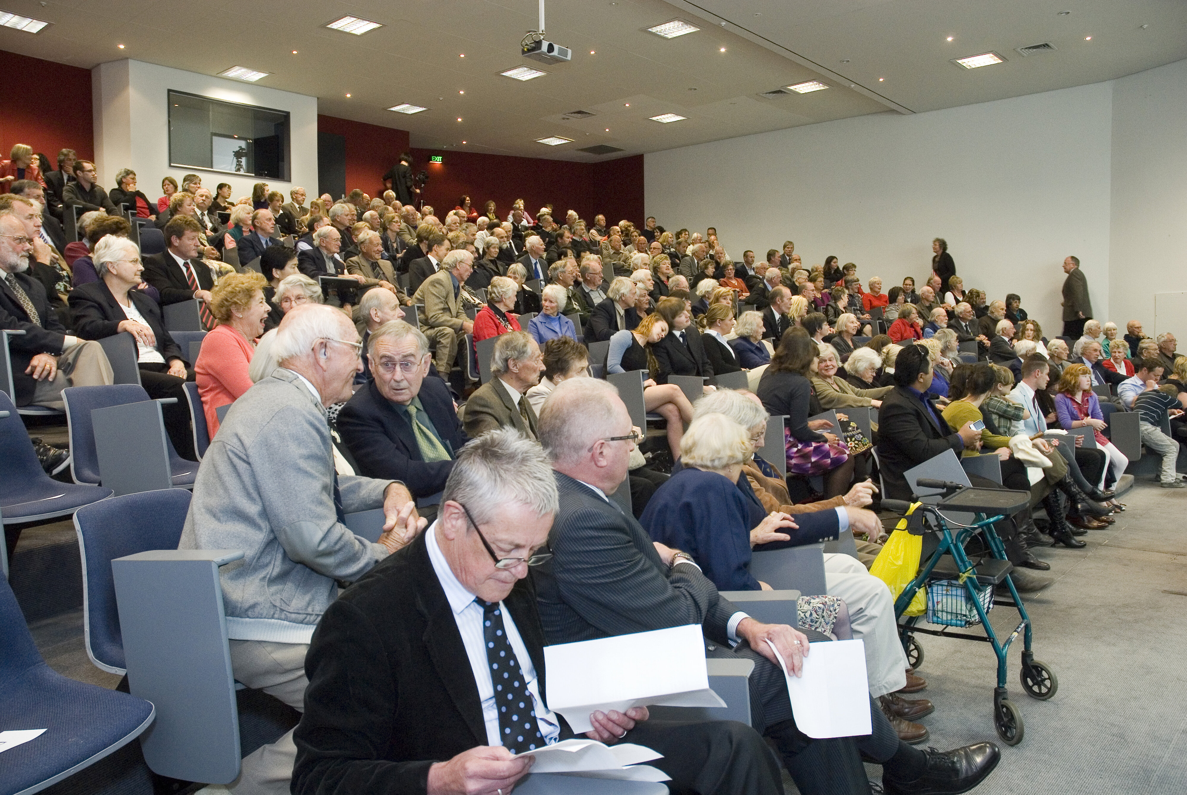 2010 Professor T. W. Walker Memorial Service 07