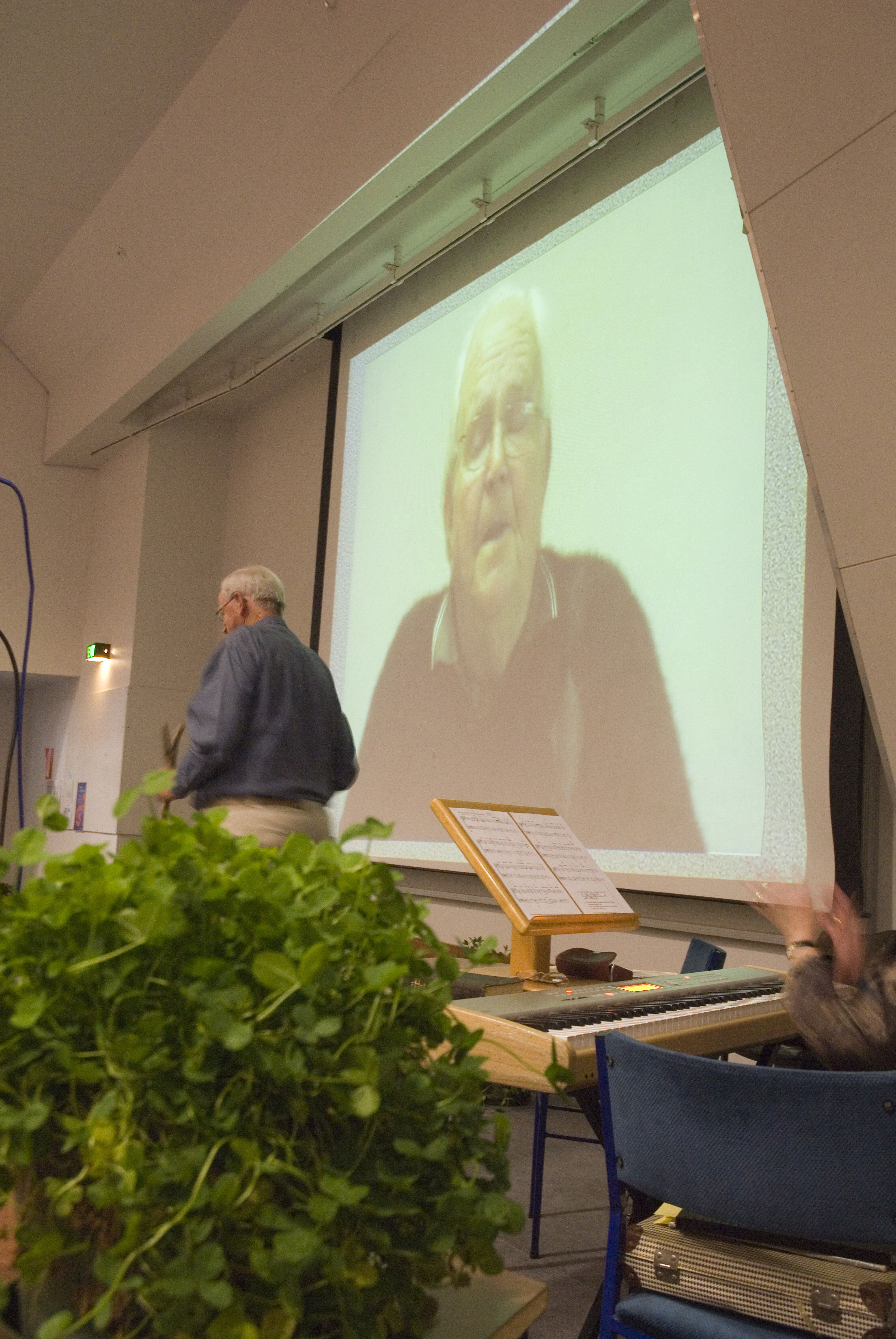 2010 Professor T. W. Walker Memorial Service 27