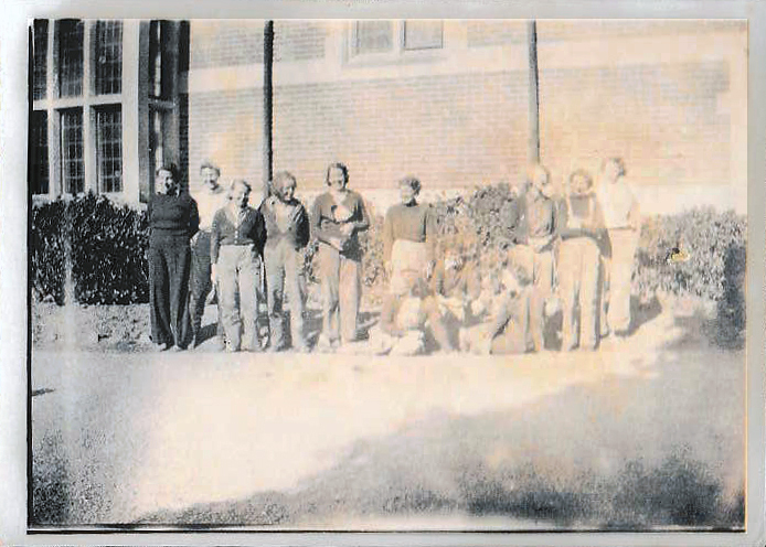 Land Girls Canterbury Agricultural College