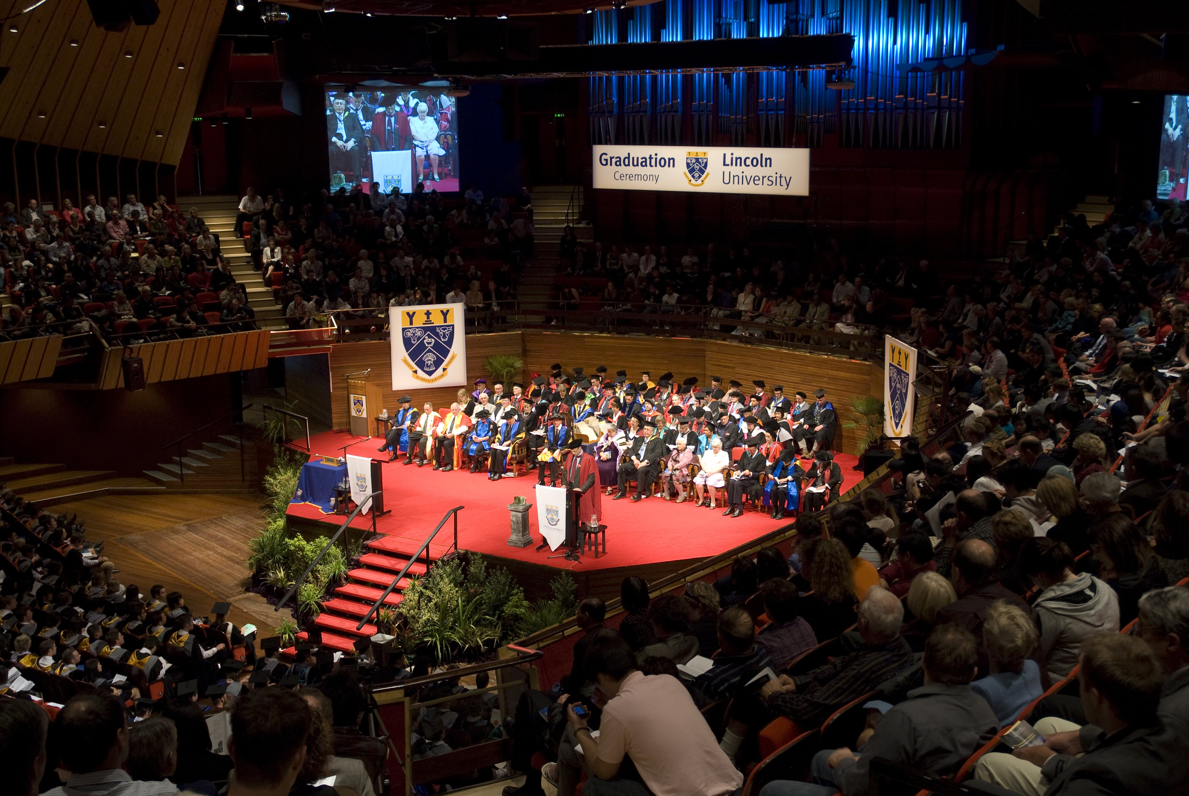 2009 LU Graduation Ceremony 008