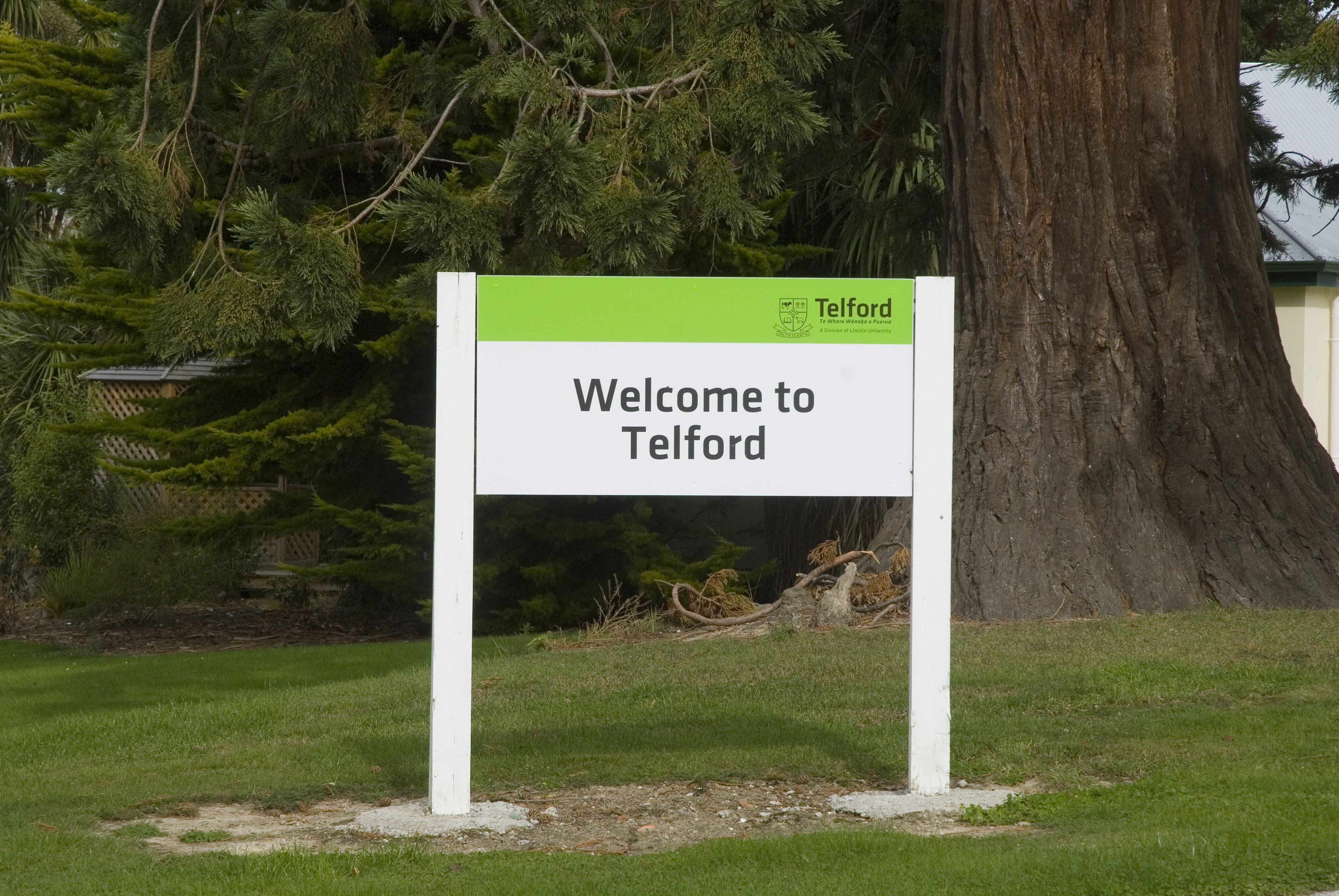 Telford welcome sign