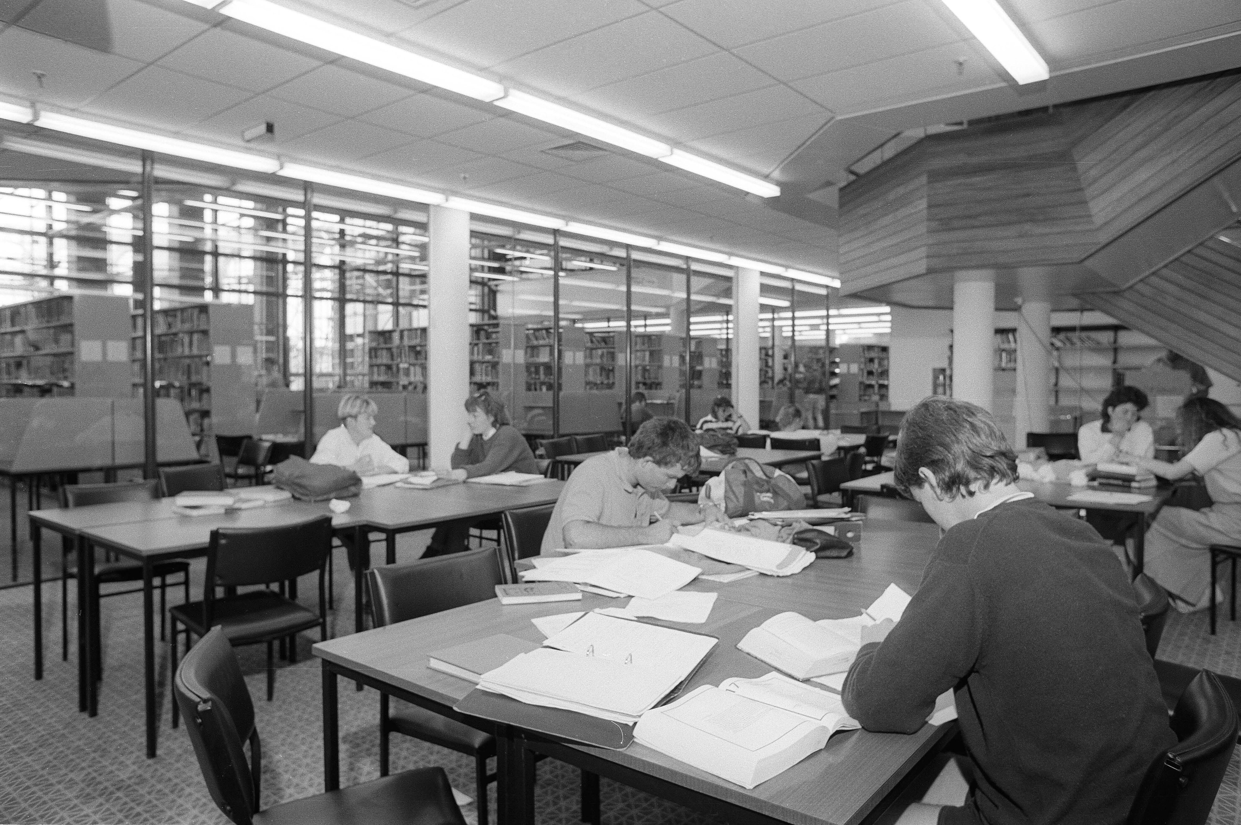 Ivey Hall Library 12