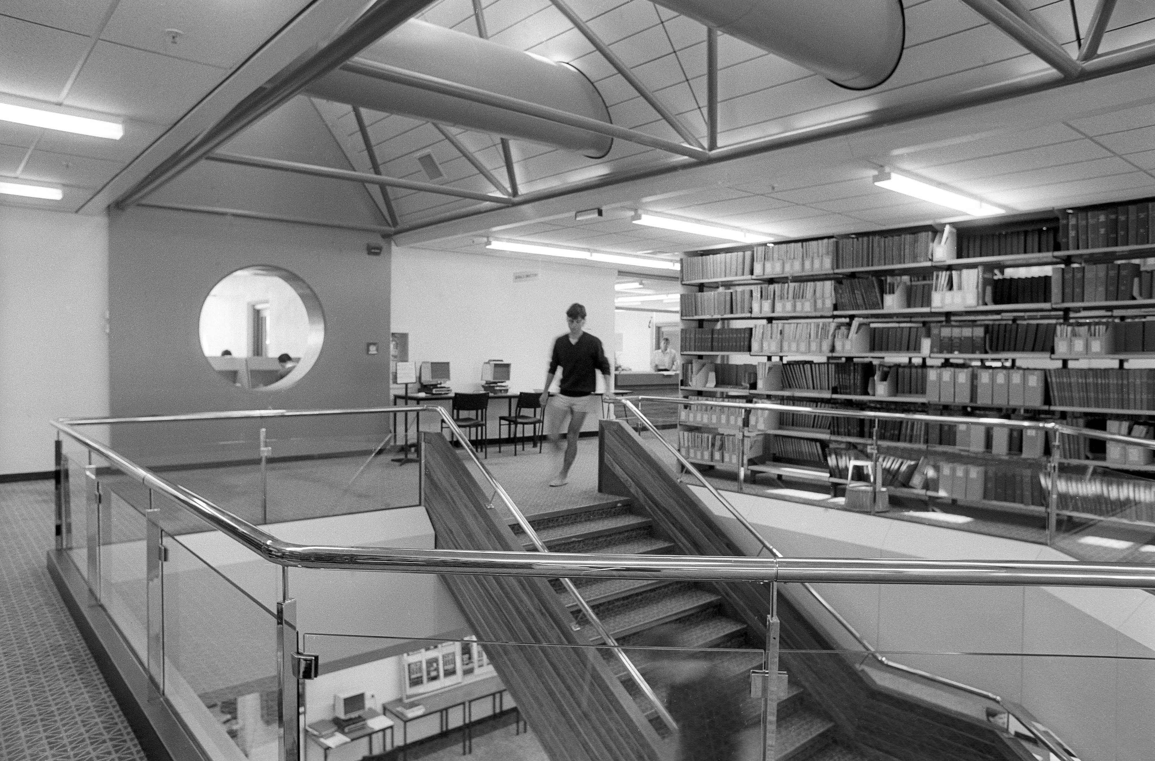 Ivey Hall Library 20