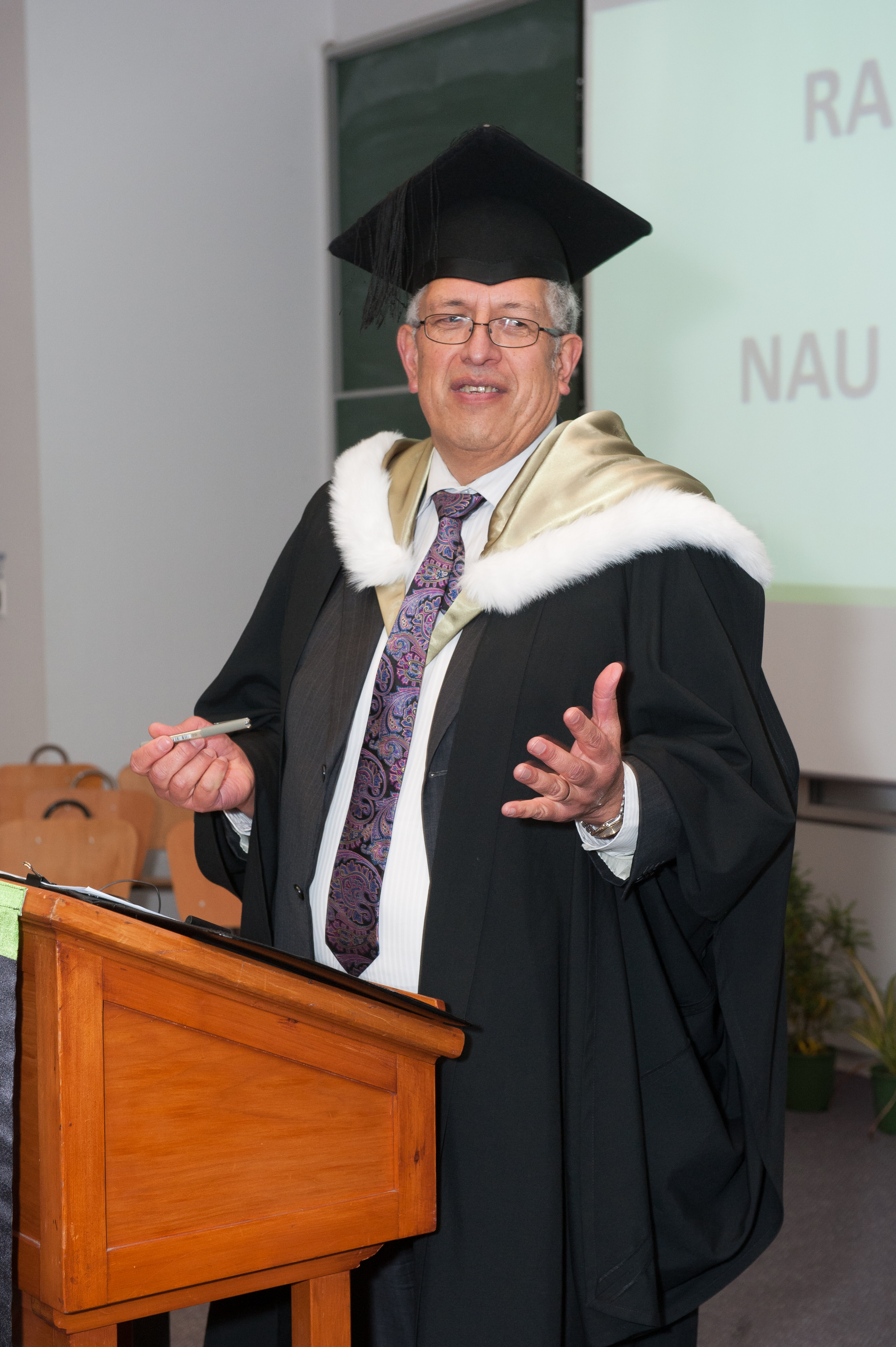 2014 Graduation Rā Whakamana 25