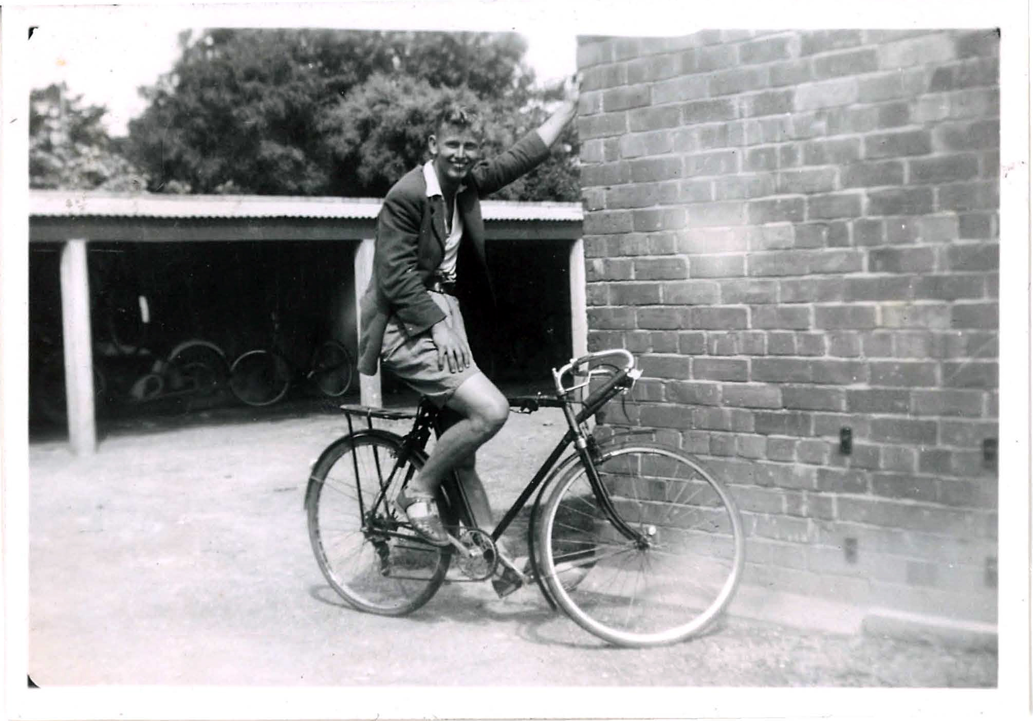 1938 Geoff Moore at Canterbury Agricultural College