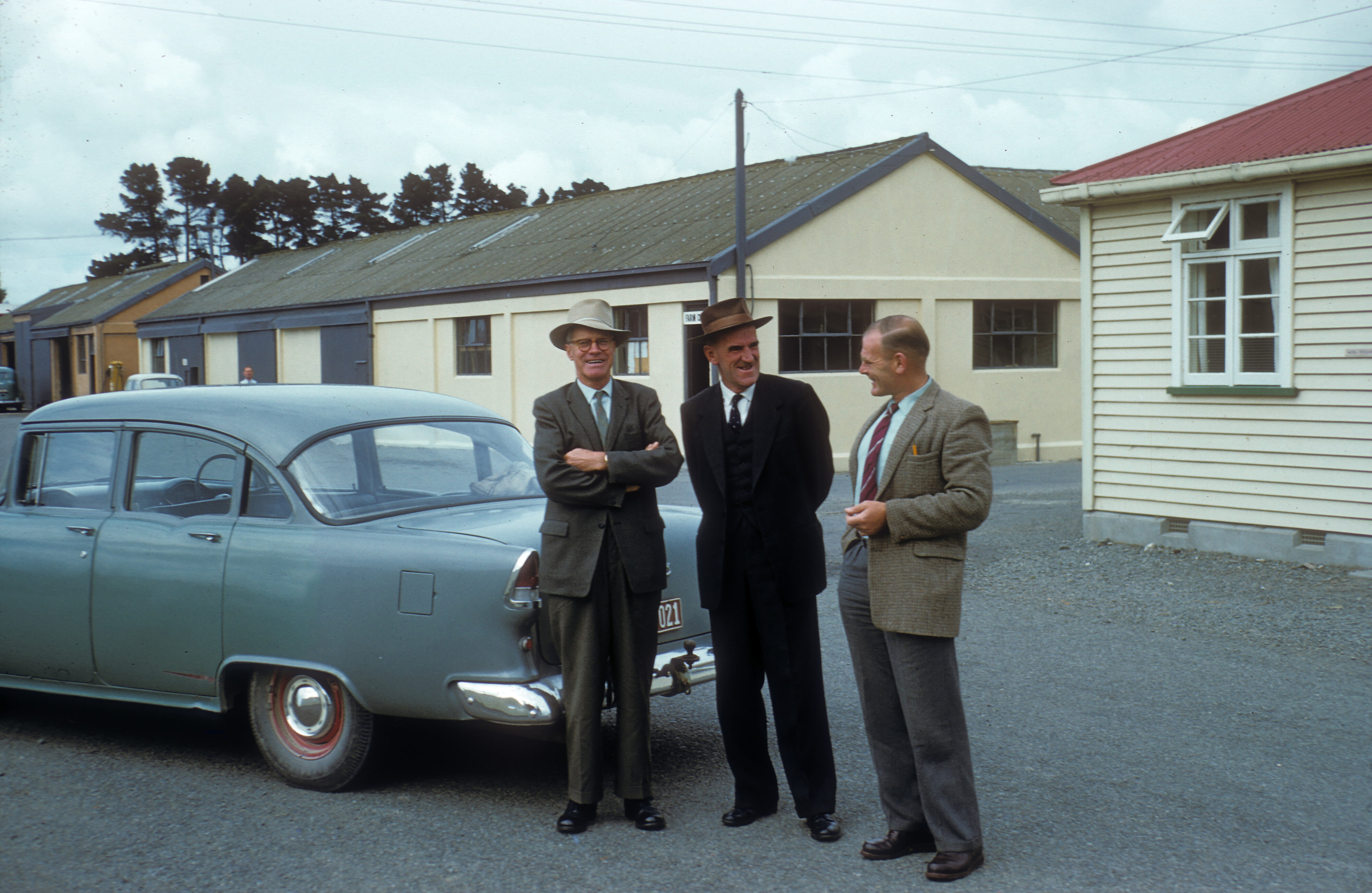 1960 A. H. Flay, C. E. Iversen and D. S. Hart