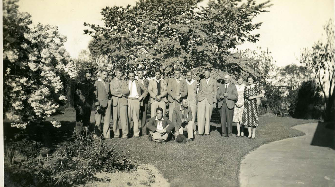 1938 VFM Mr J. Brooks