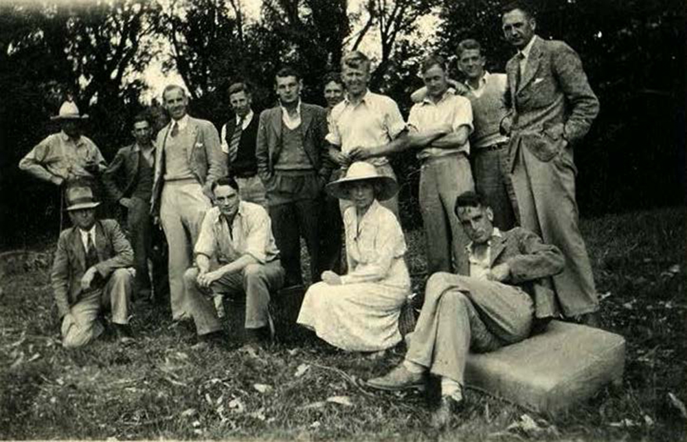 1938 VFM students at Mrs A. Deans