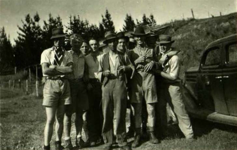 1938 VFM Students Waiau