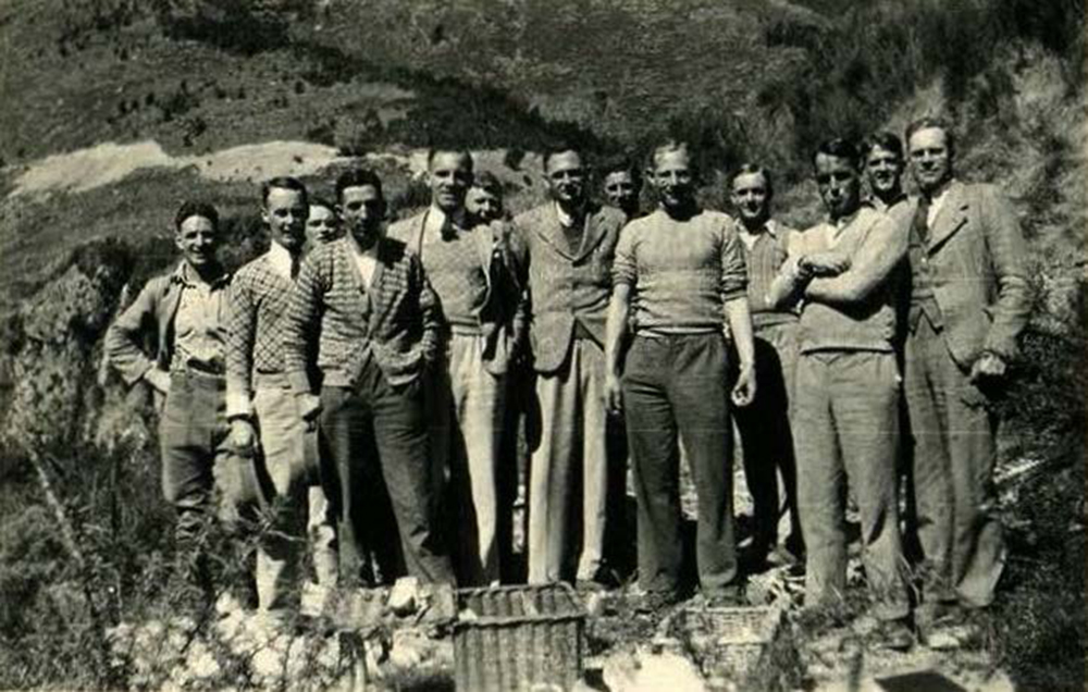 1938 VFM Students Ashley Gorge