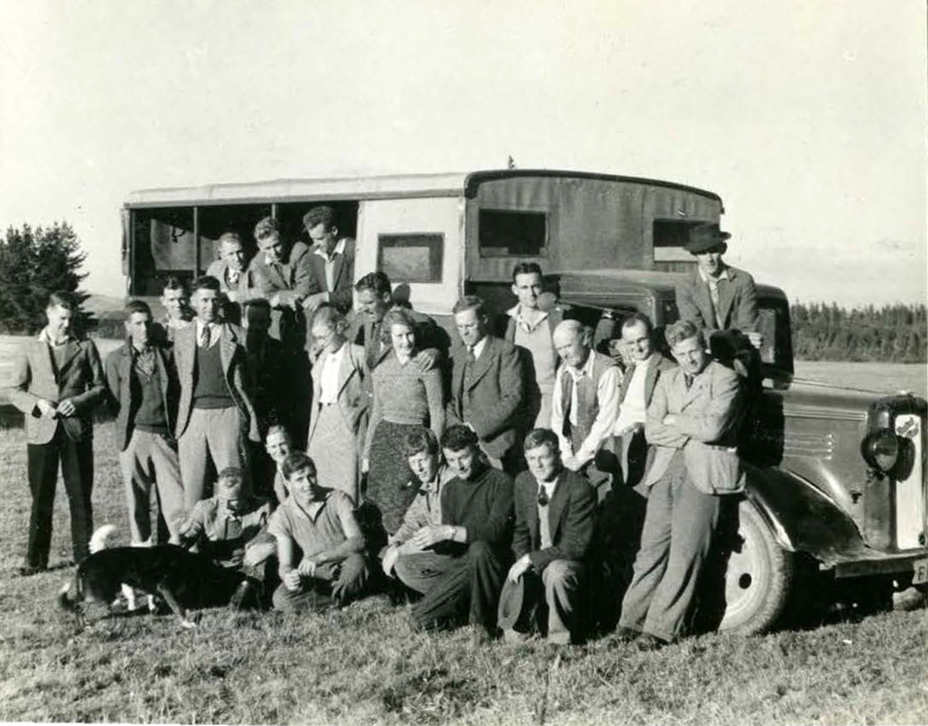 1939 Mr Harold Pichards Windwhistle