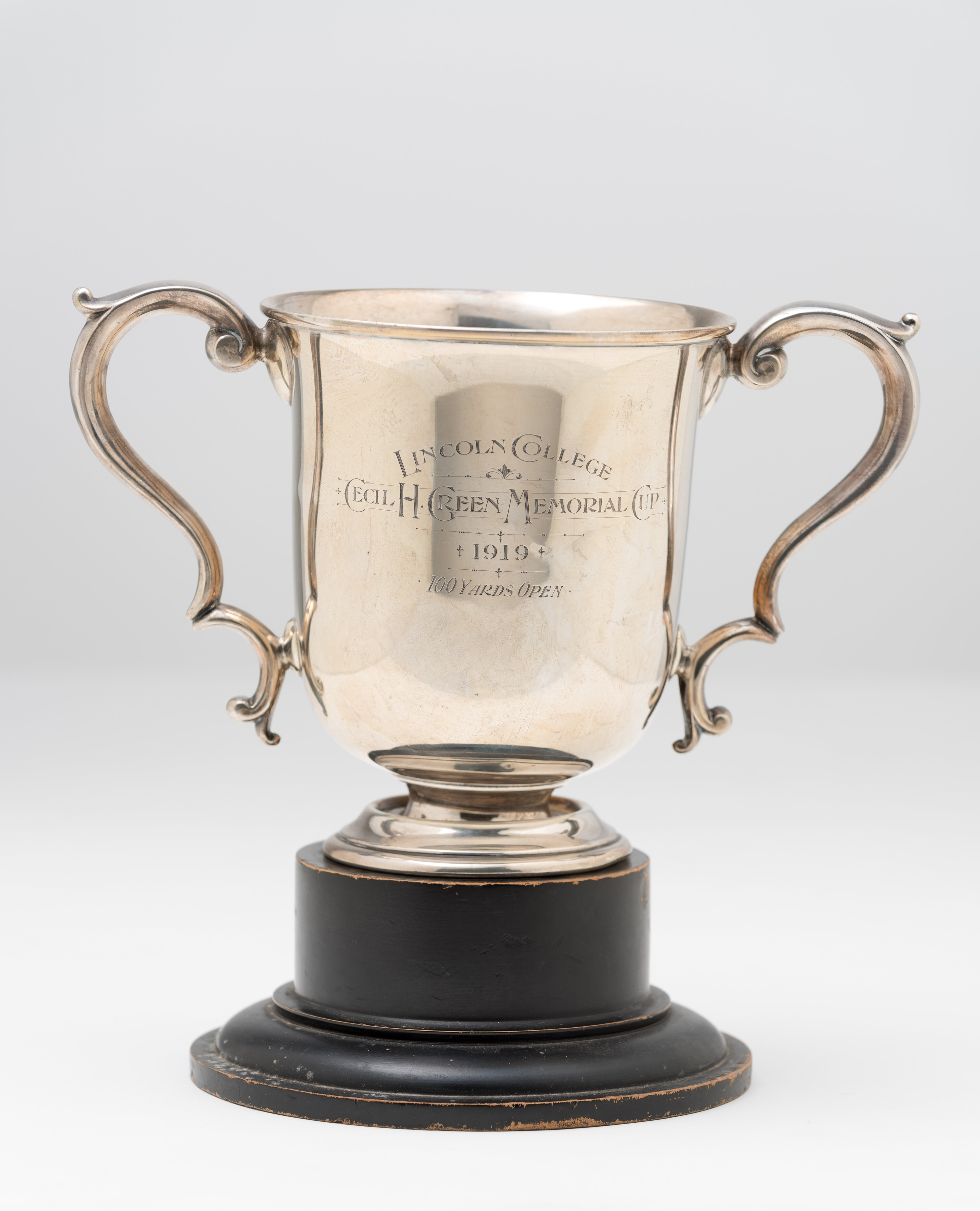 Cecil Green Memorial Cup-100 Yards Open