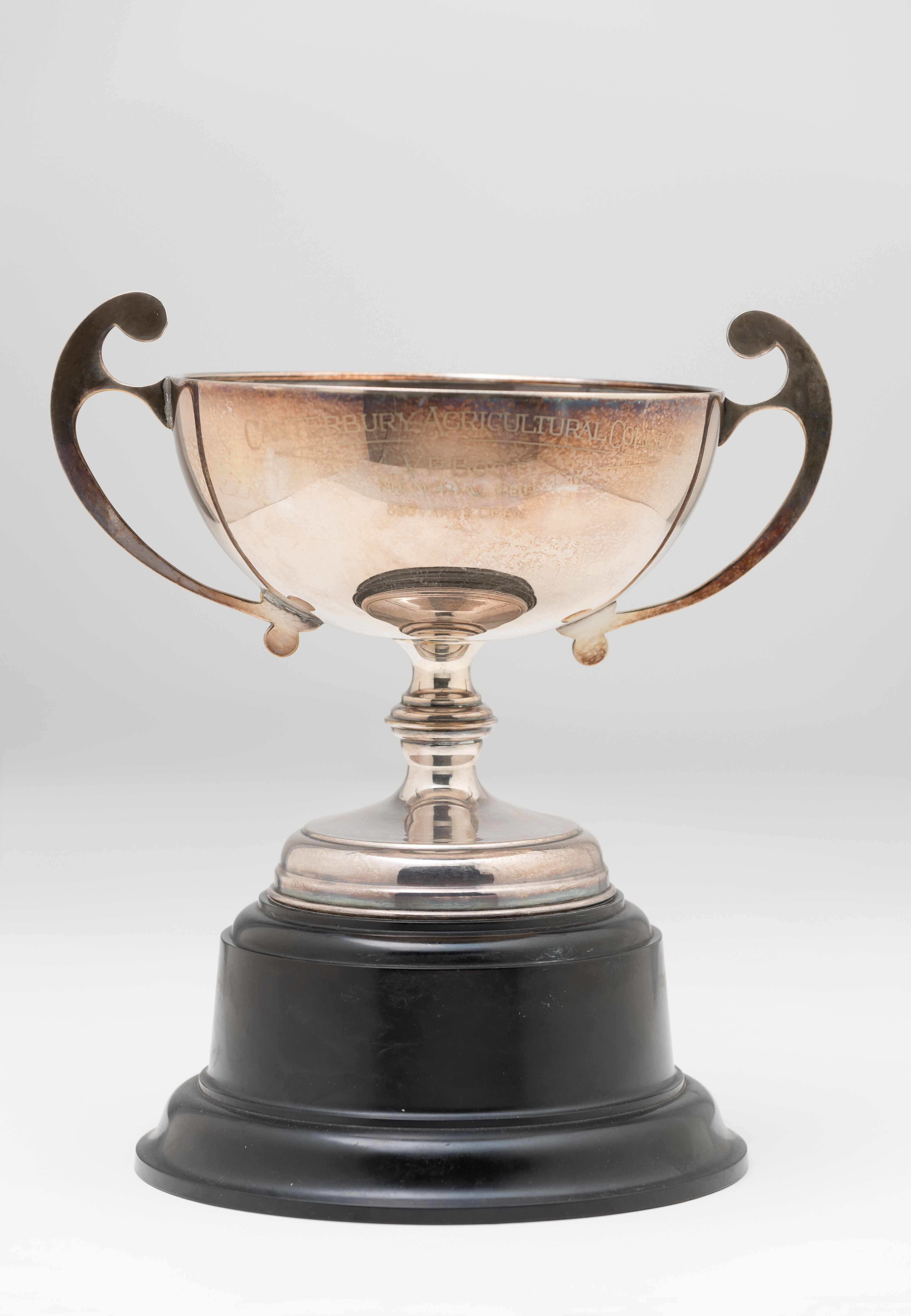 V P Boot Memorial Cup-880 Yds Open