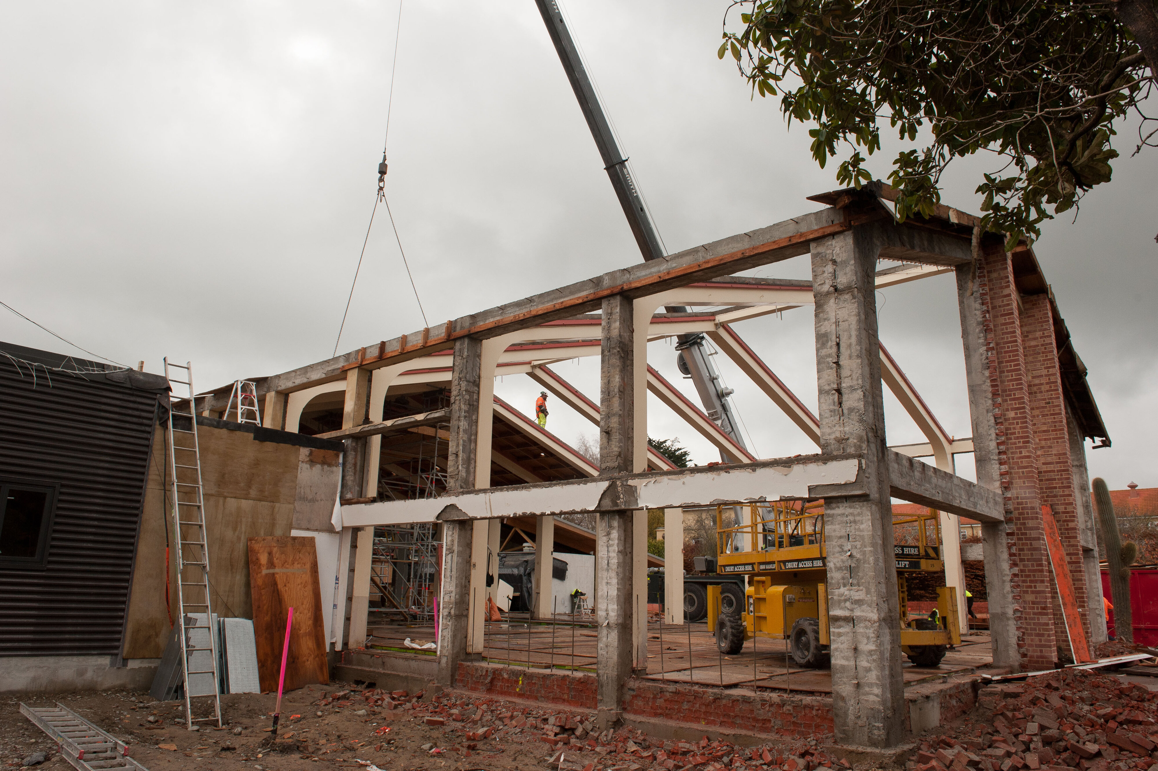 Dining Hall Deconstruction 90
