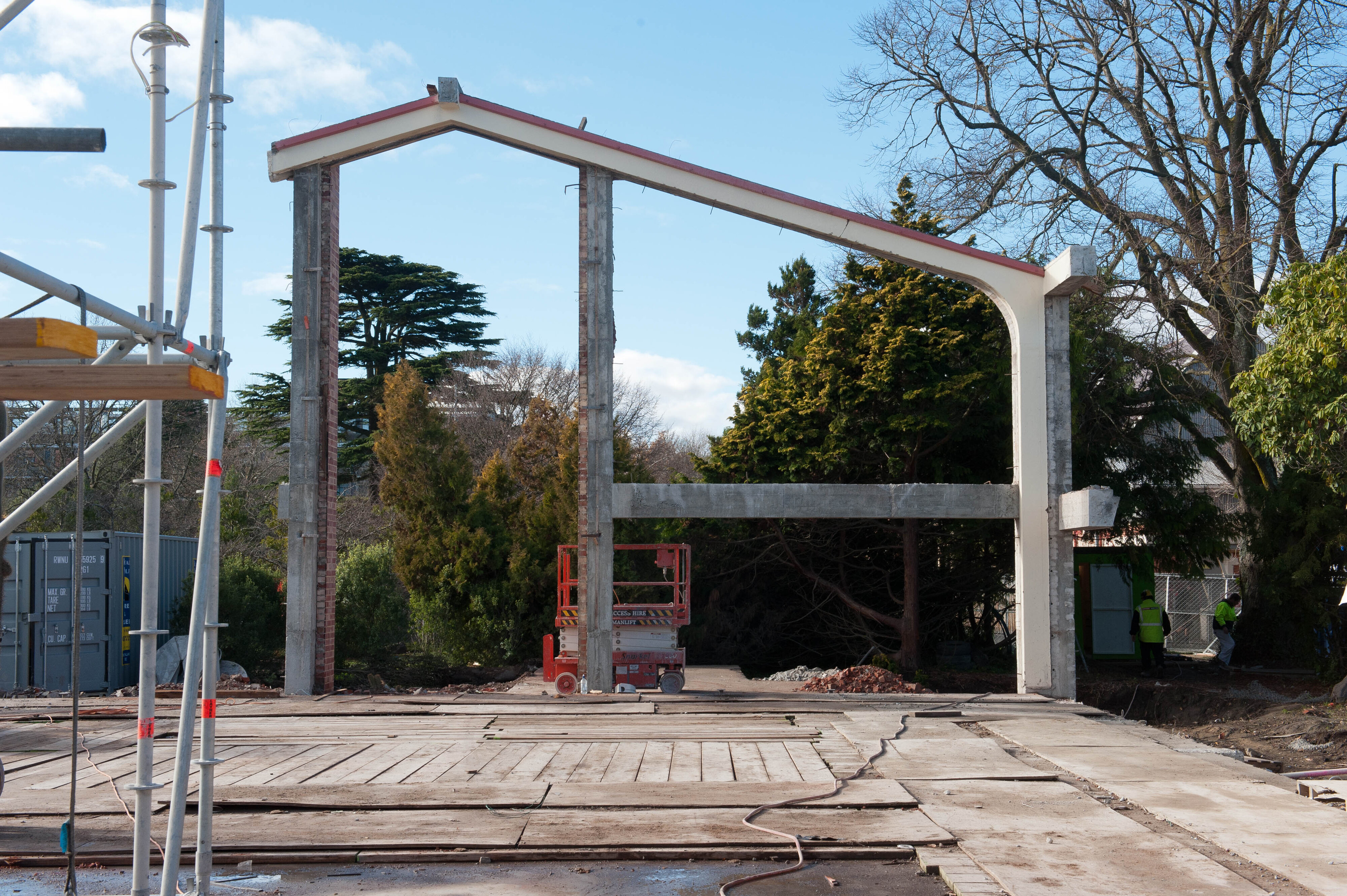 Dining Hall Deconstruction 177