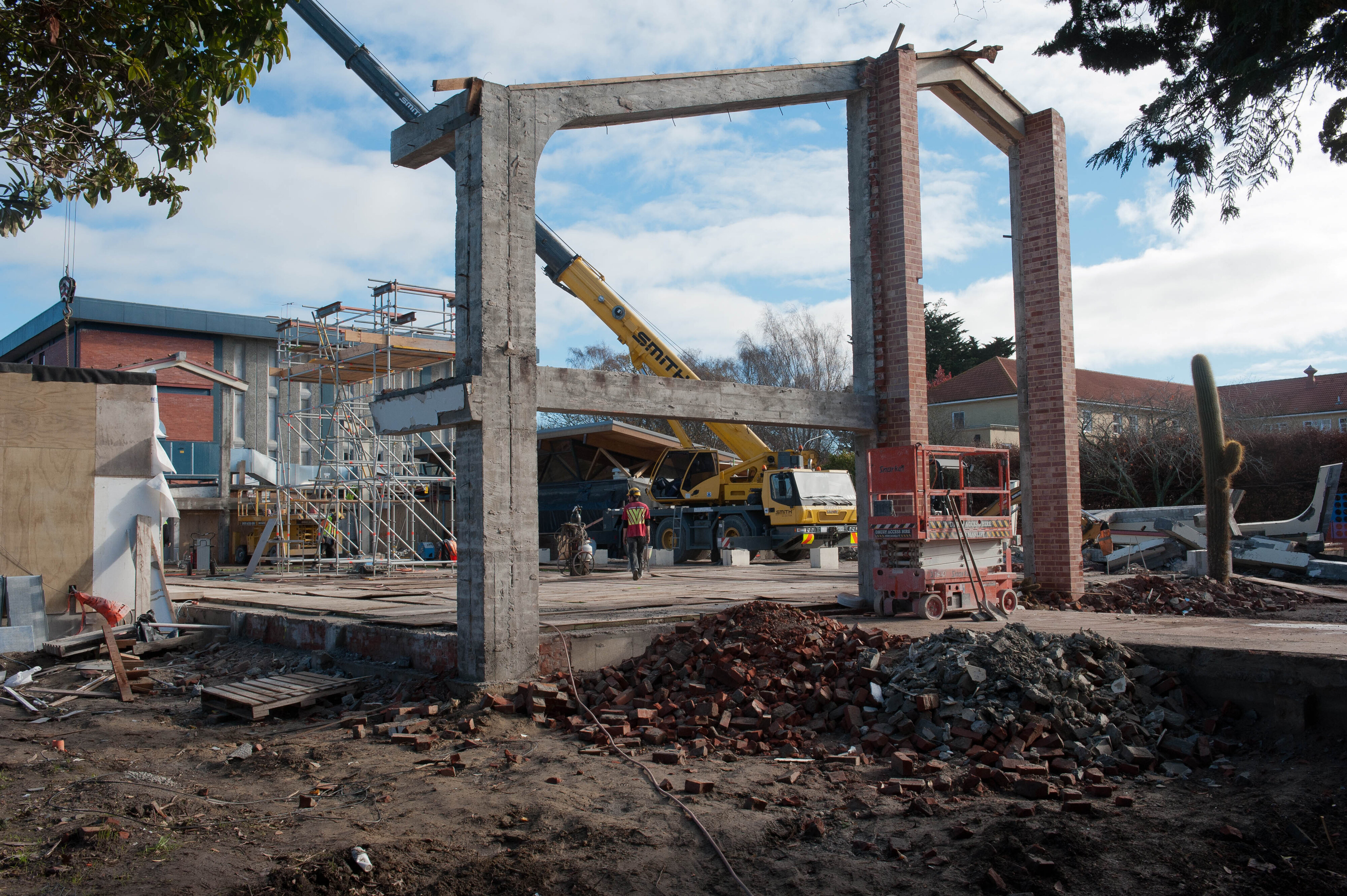 Dining Hall Deconstruction 183