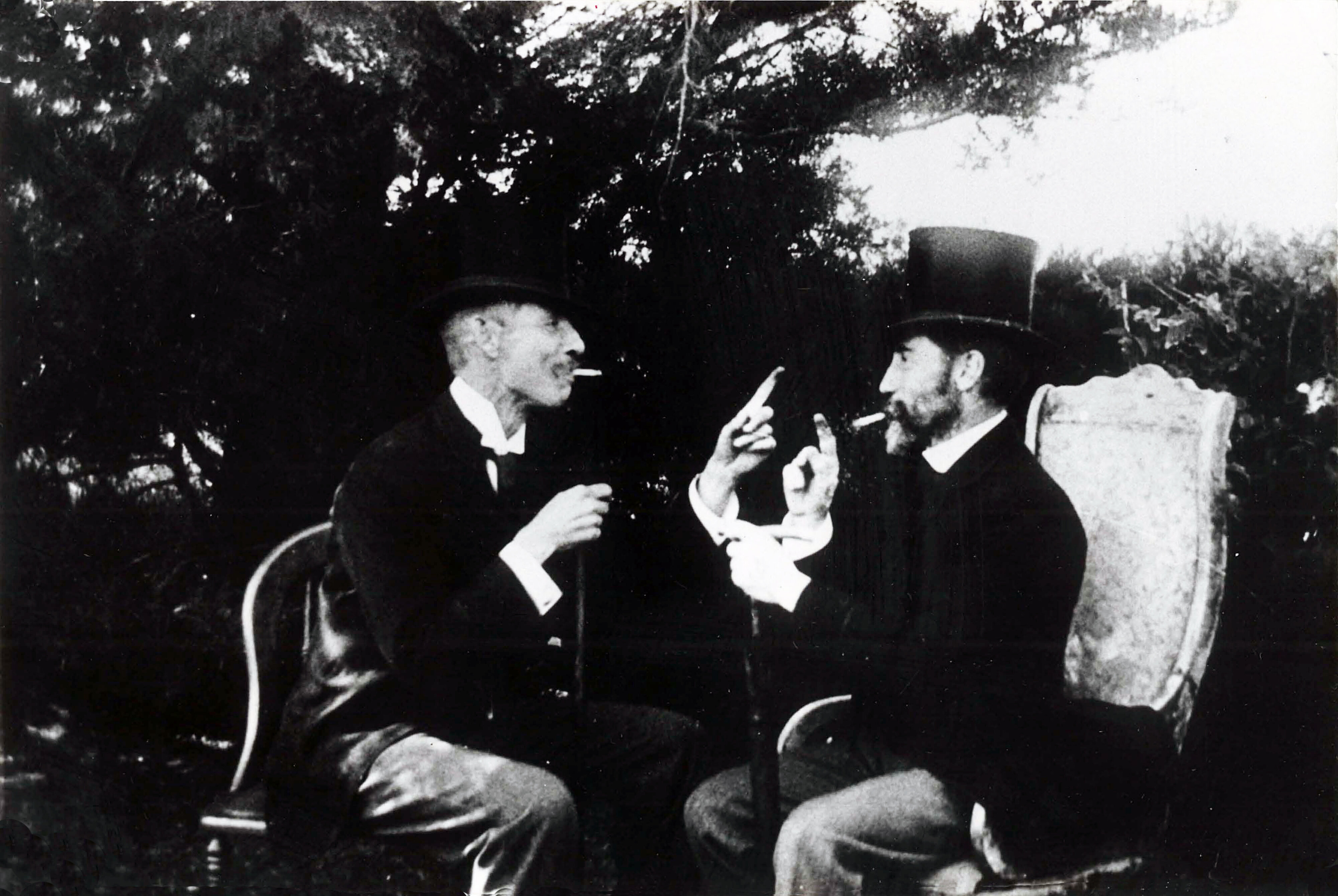 Canterbury Agricultural College staff smoking and talking