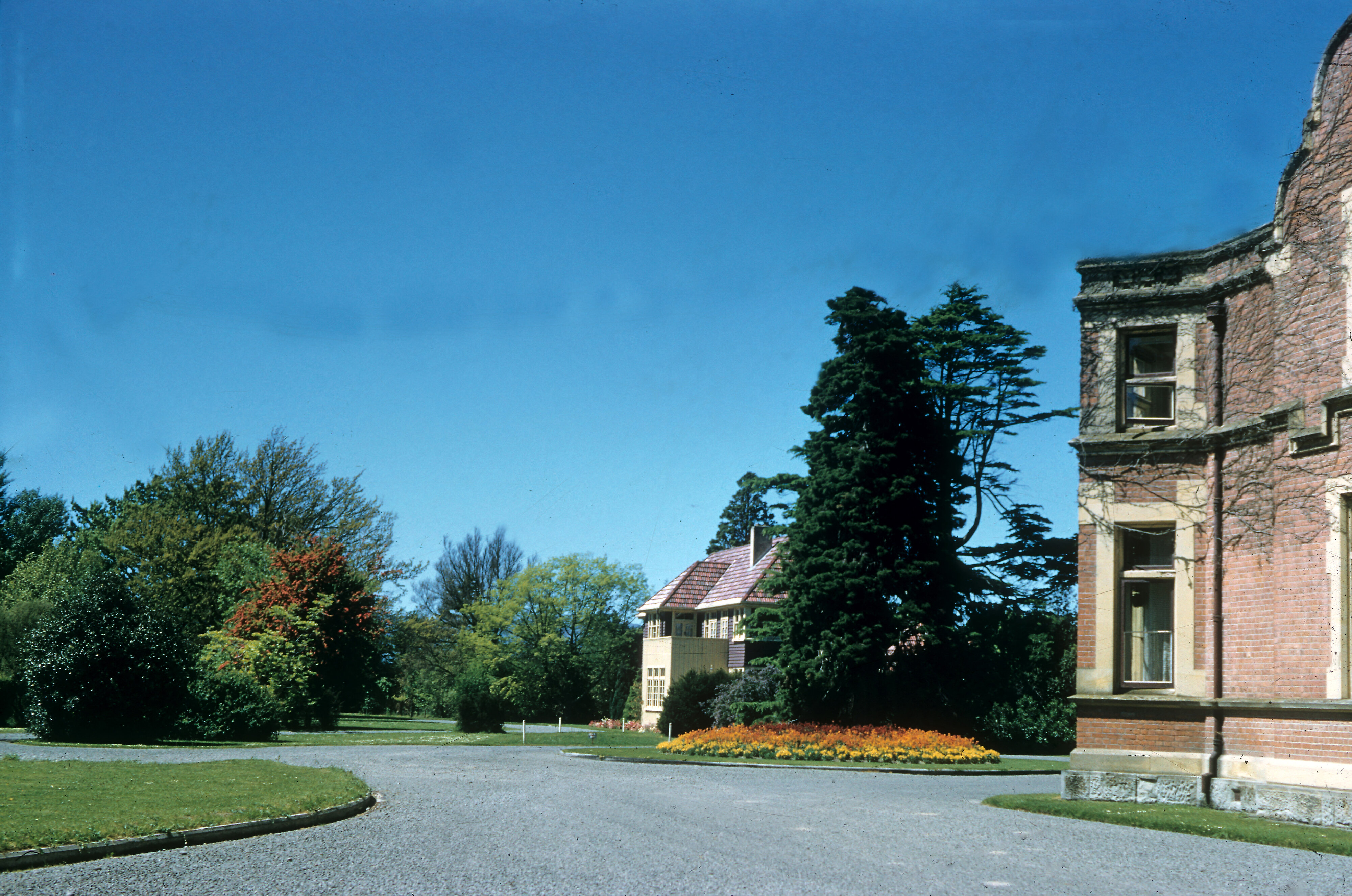 The Lodge and Circular Garden, 1956