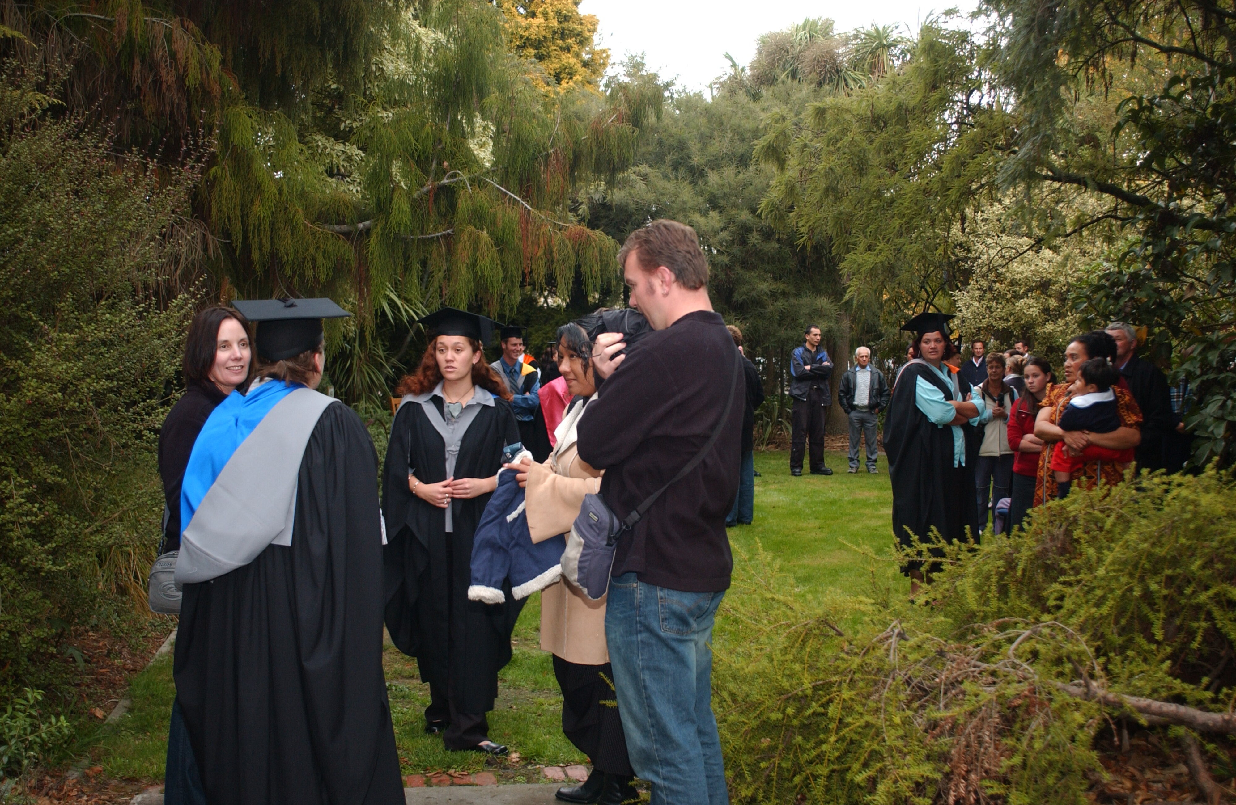 2004 Rā Whakamana 25