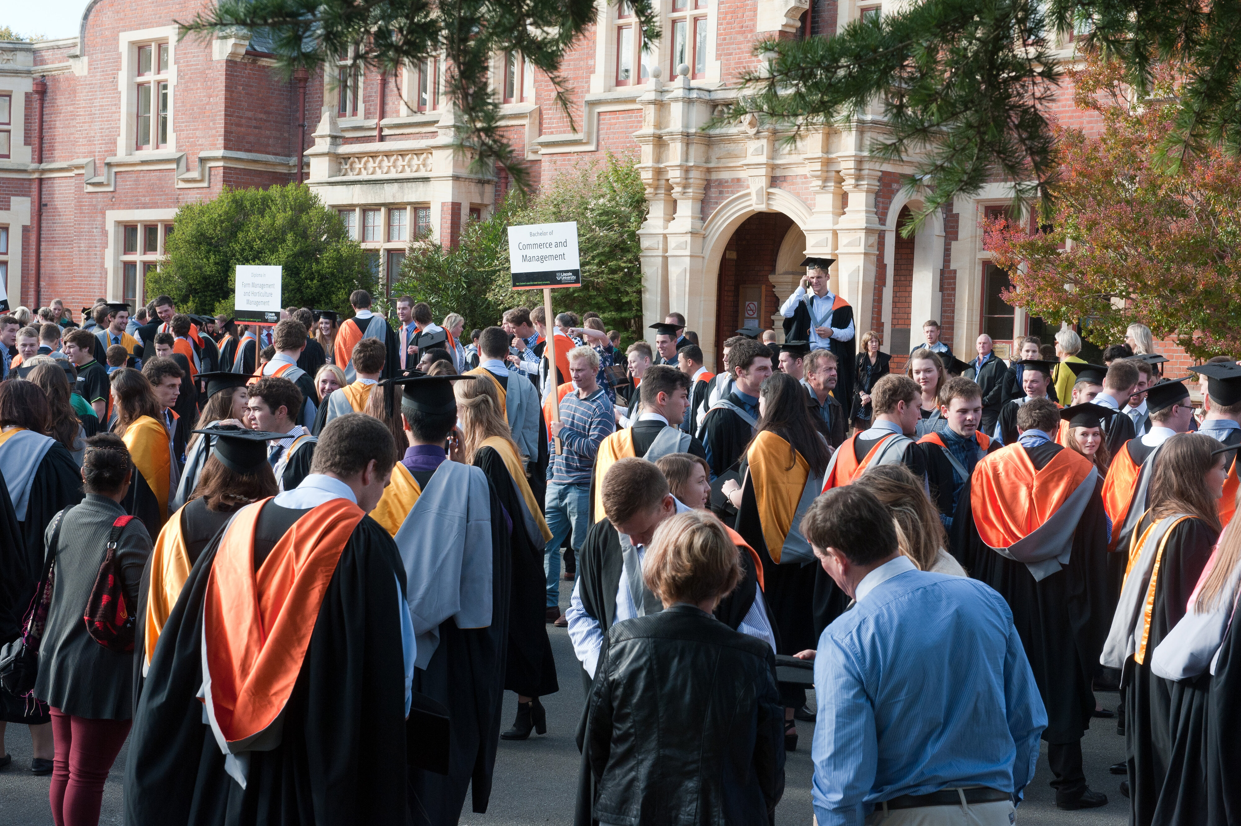 2015 LU Graduation Morning Procession  053
