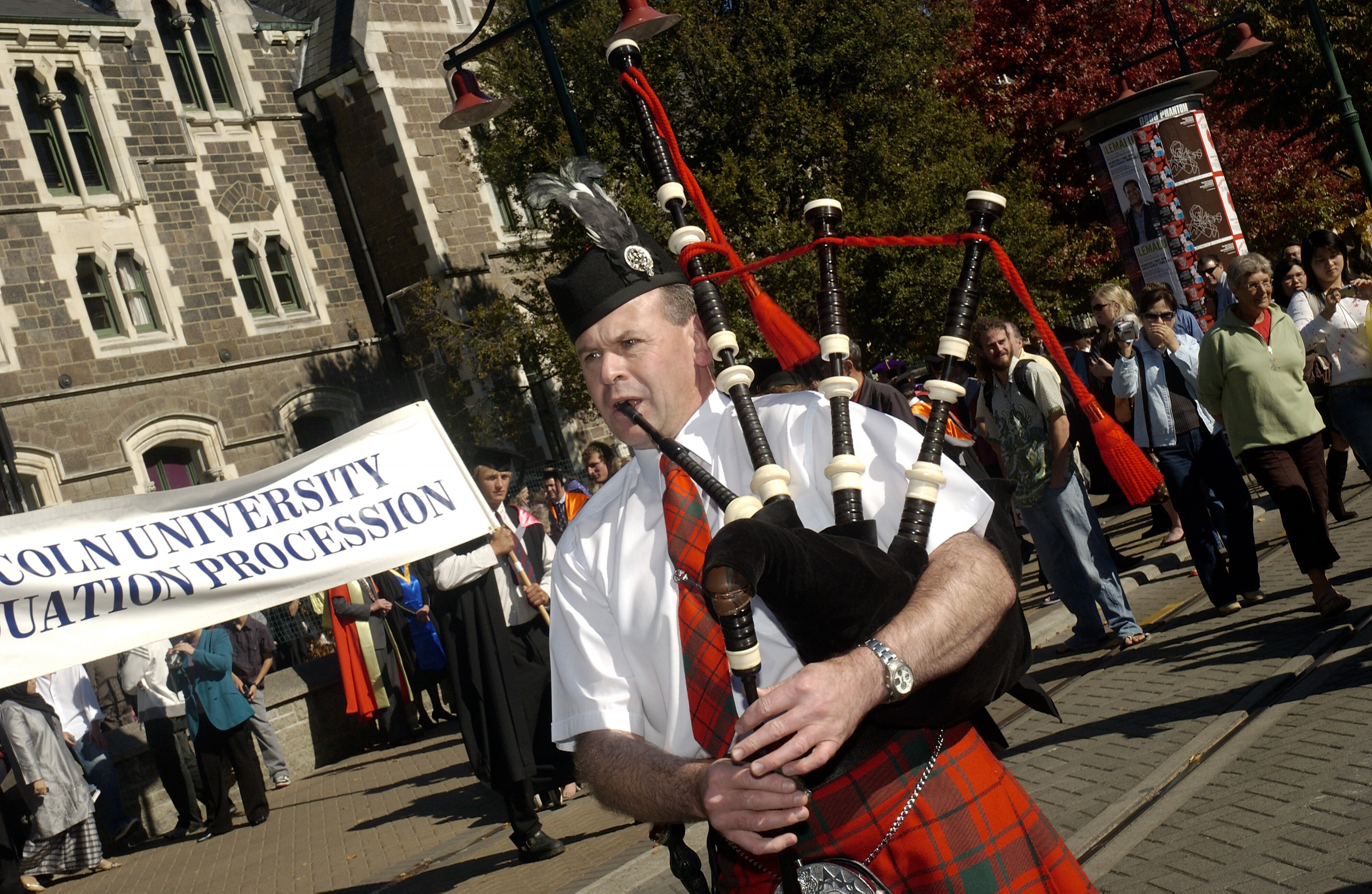 2007 LU Graduation Procession 056