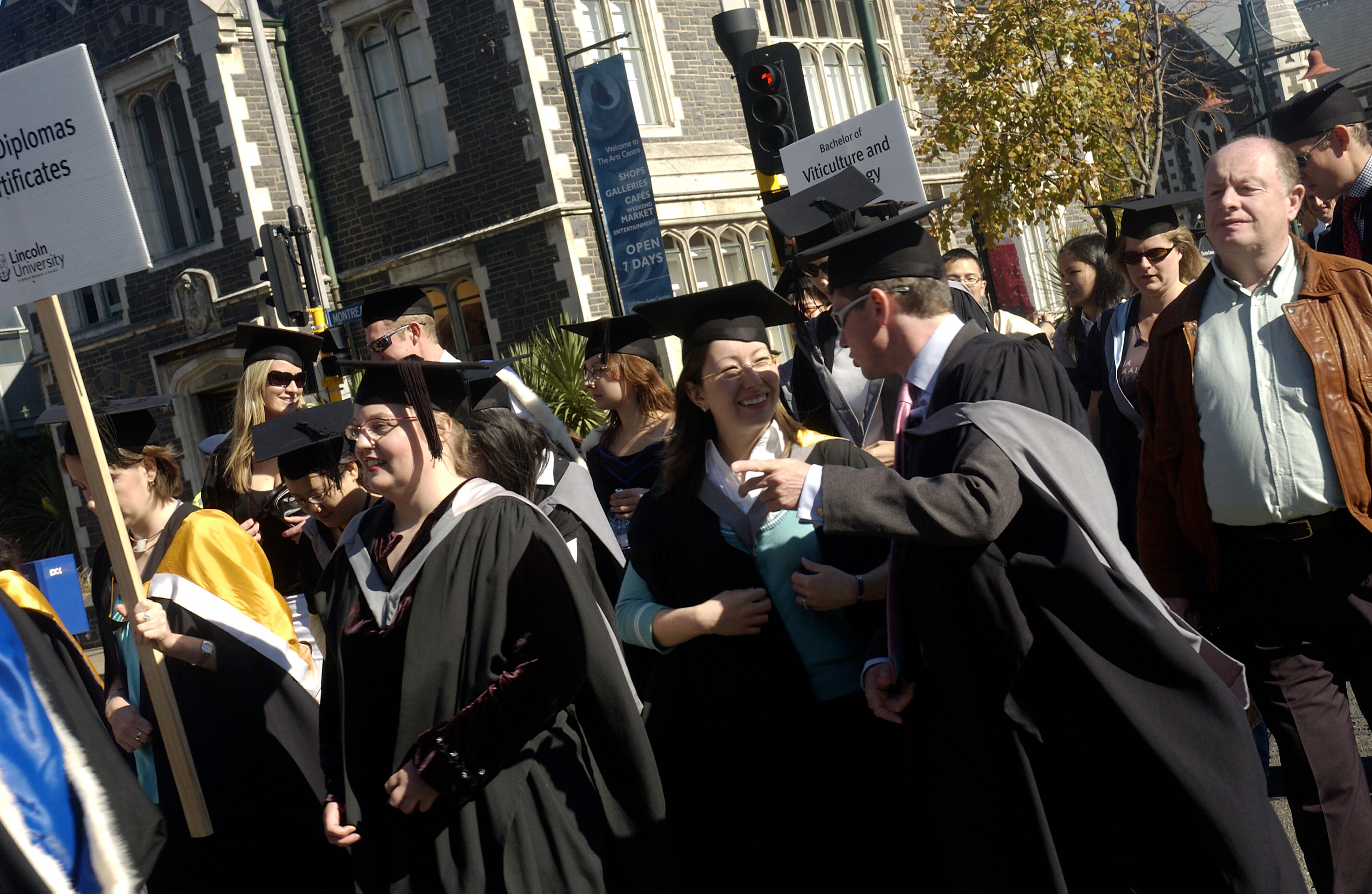 2007 LU Graduation Procession 066