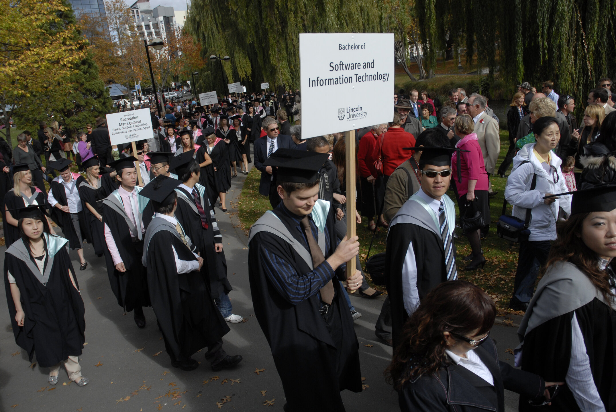 2009 Lincoln University Graduation Procession 134