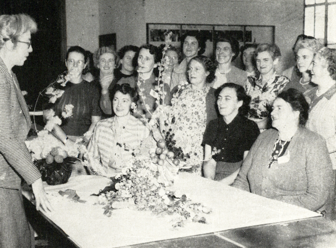 1952 Members of the floral art course