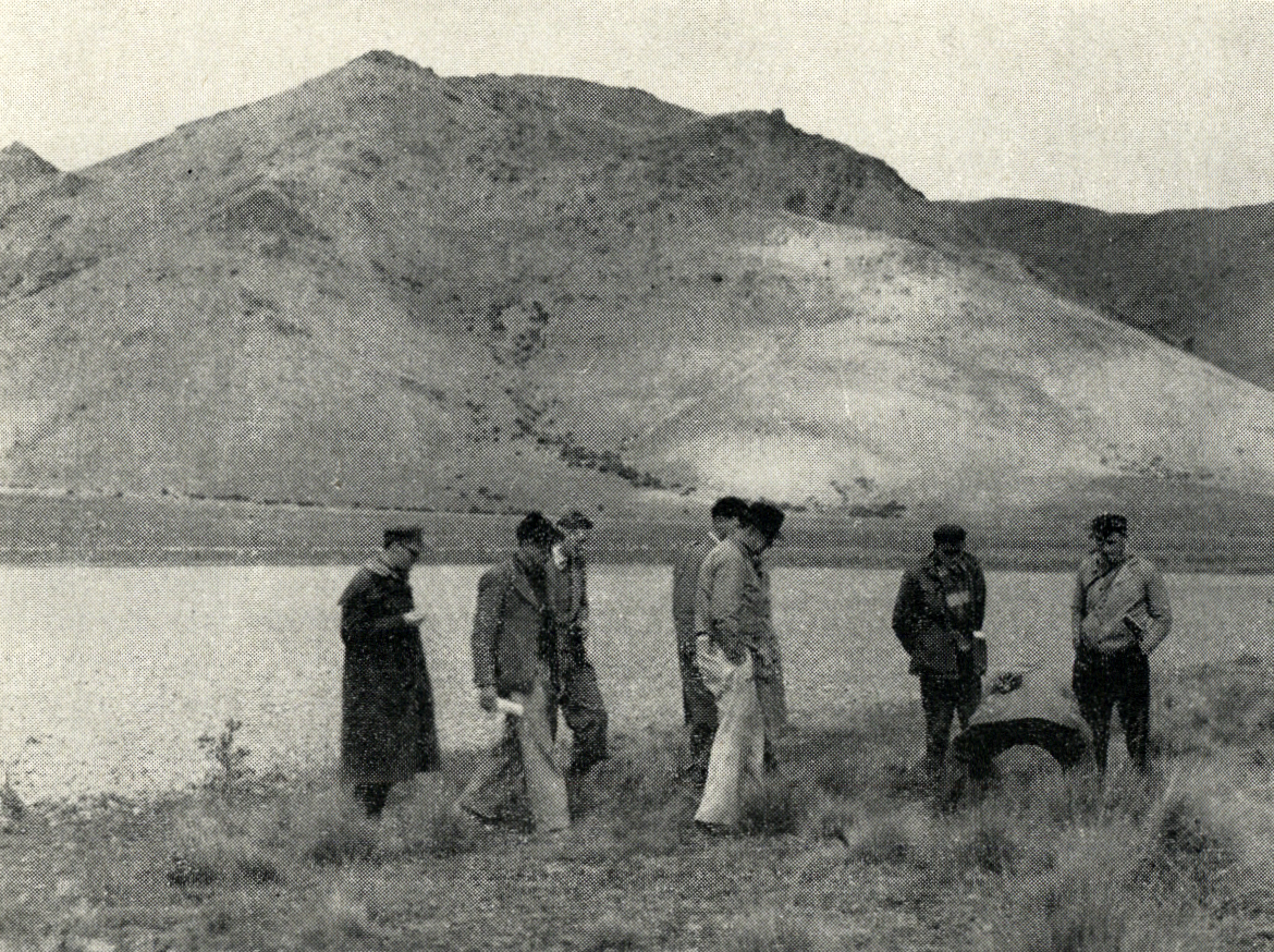 1952 Students at the Tara Hills