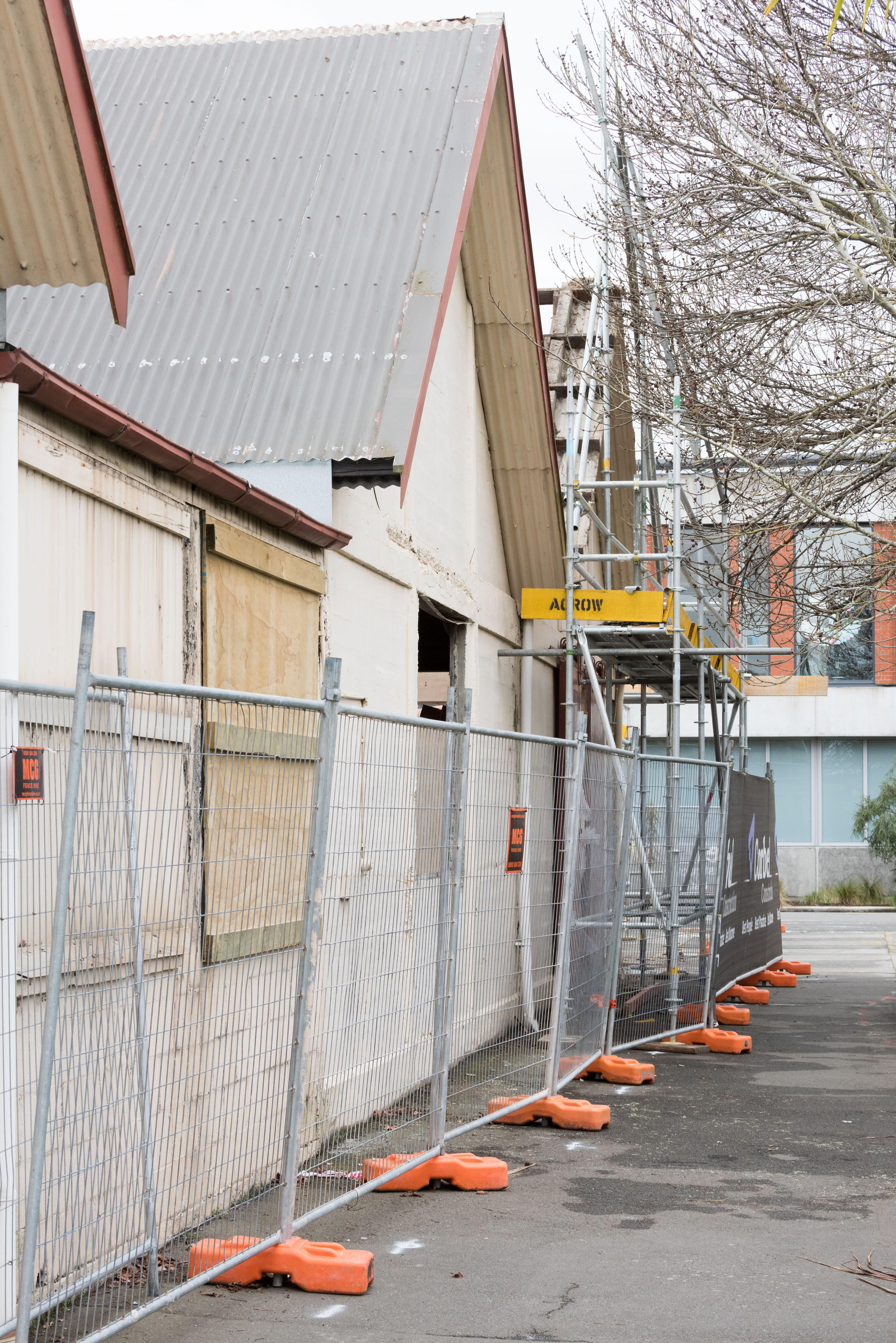 2015 Lincoln University Student Workshop Refurbishment 031