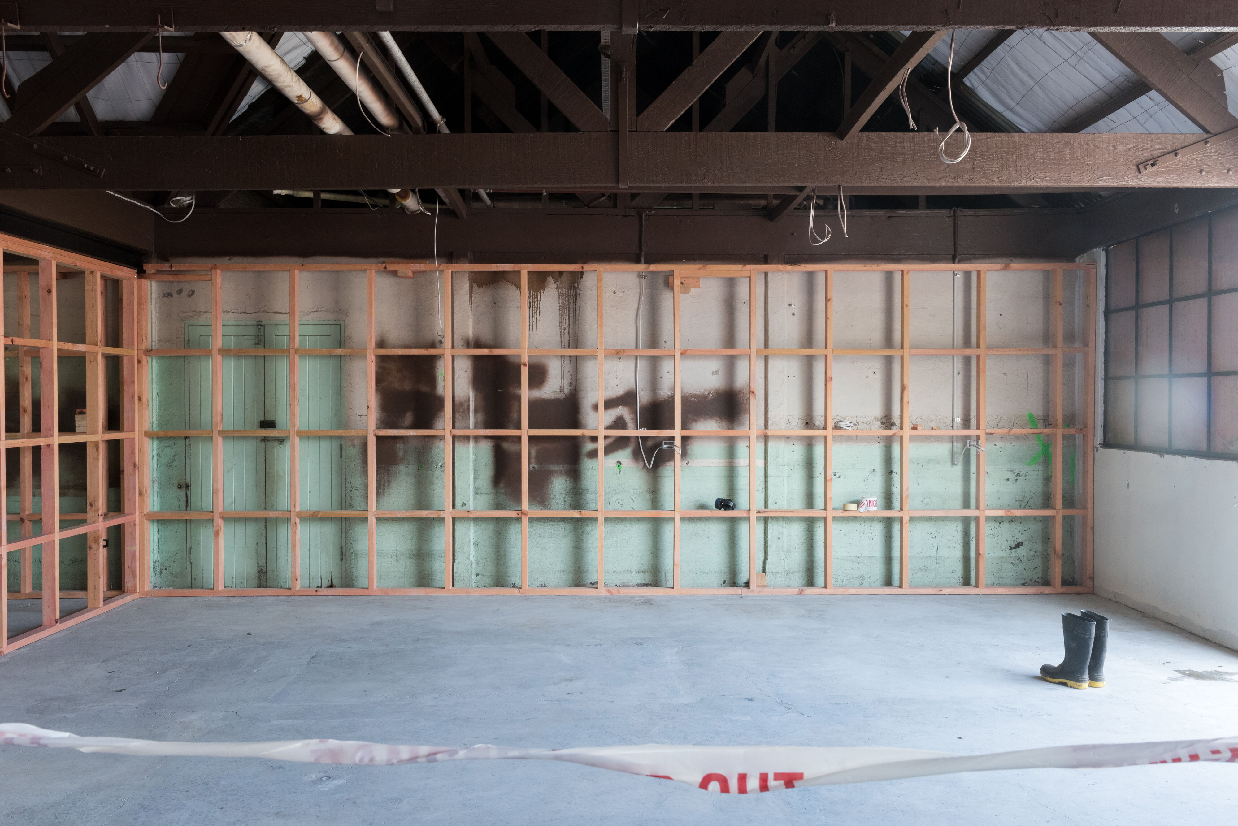 2015 Lincoln University Student Workshop Refurbishment 049