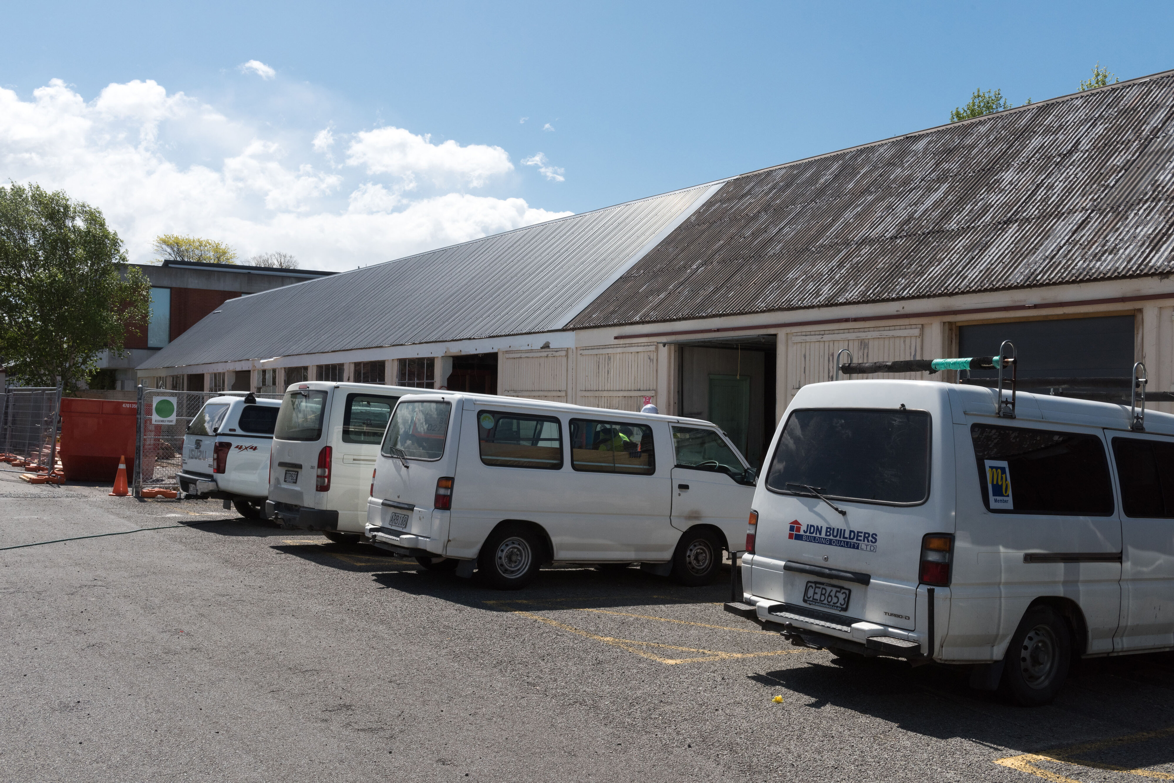 2015 Lincoln University Student Workshop Refurbishment 066