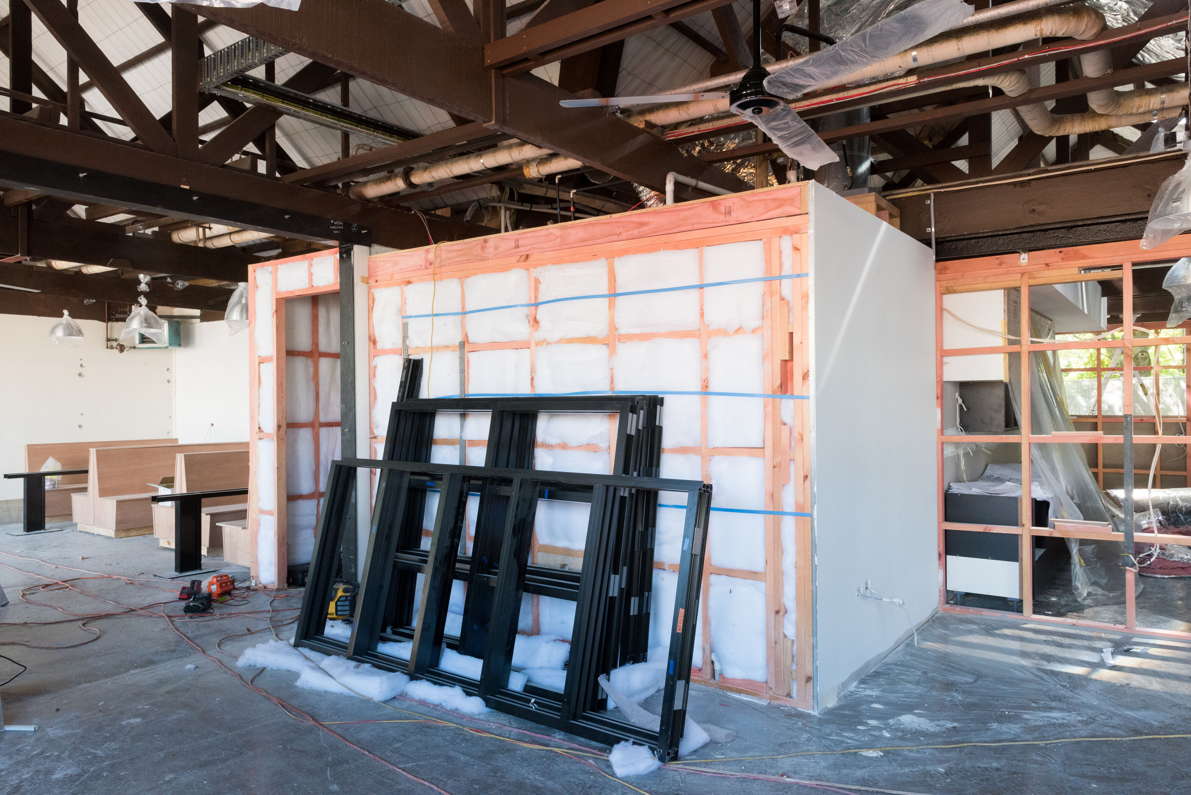 2015 Lincoln University Student Workshop Refurbishment 076