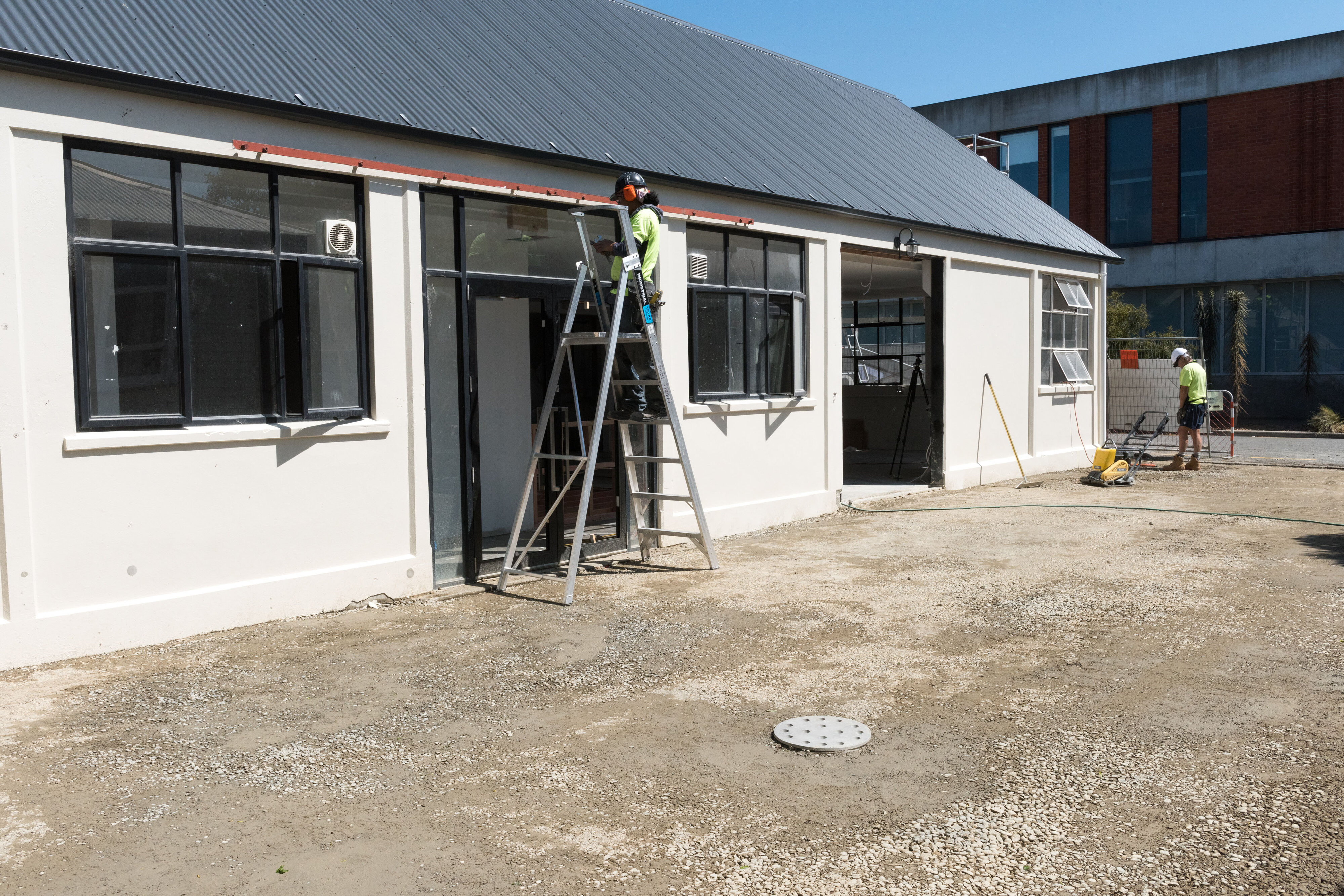 2015 Lincoln University Student Workshop Refurbishment 095