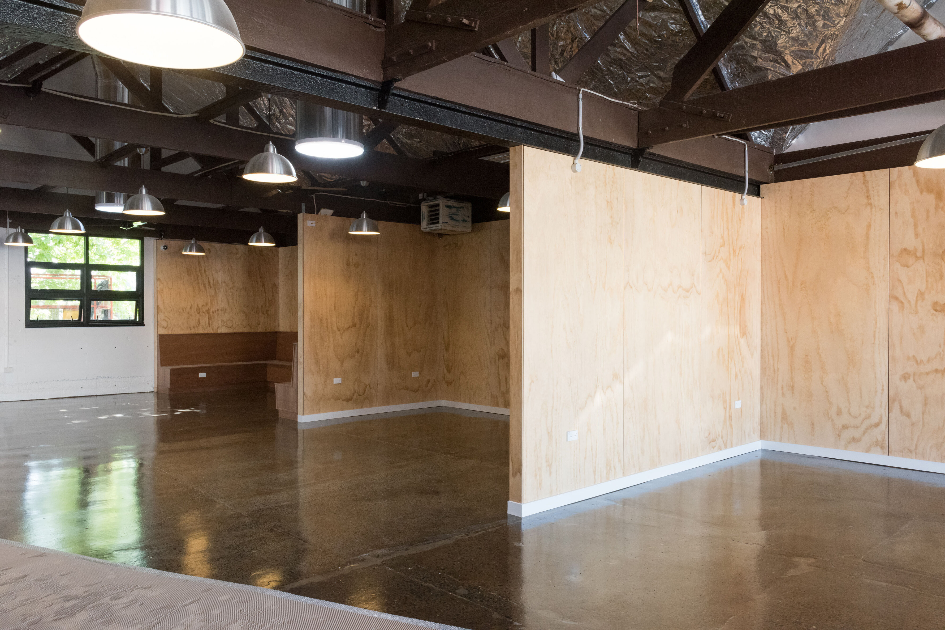 2015 Lincoln University Student Workshop Refurbishment 122