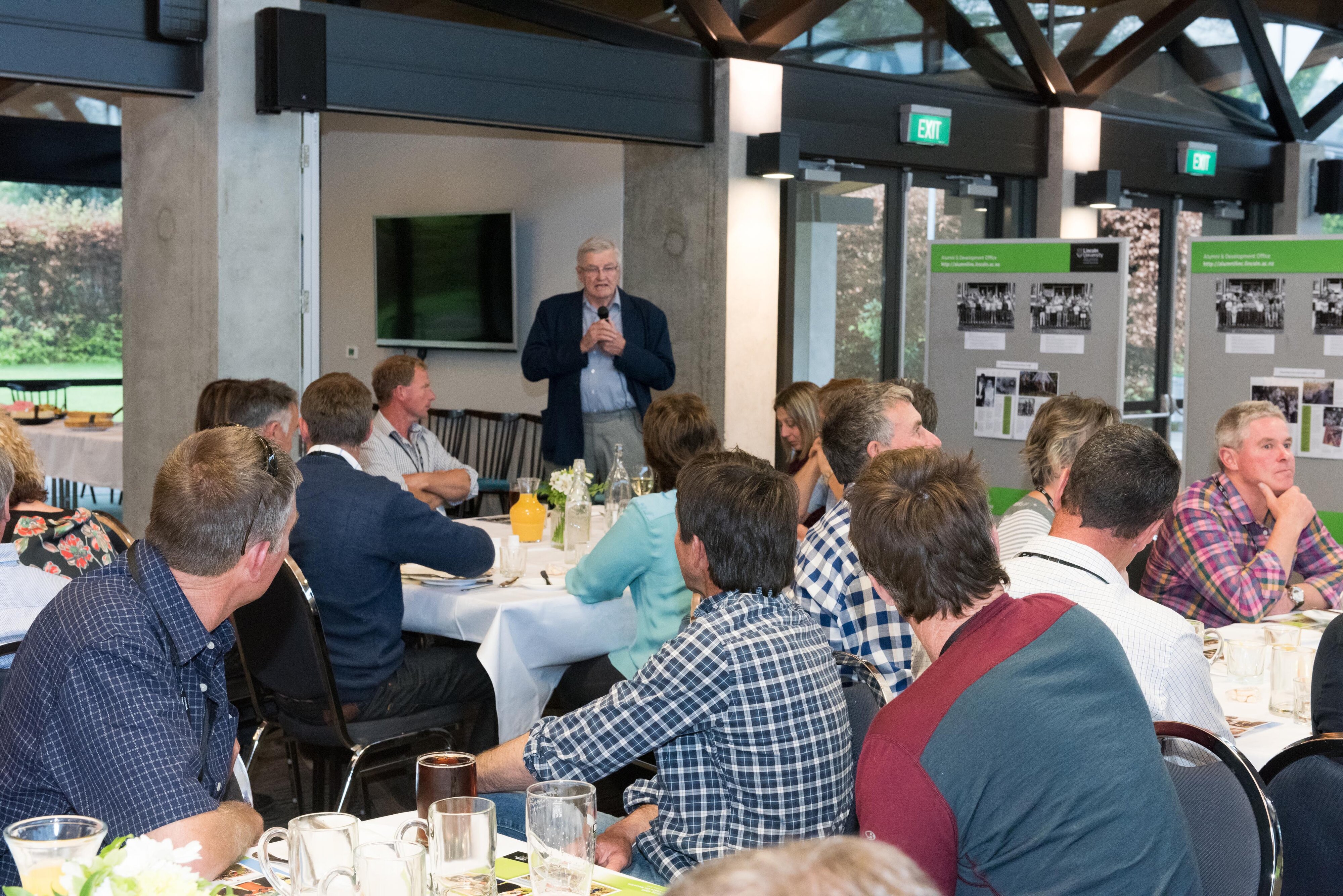 2016 Reunion DipAg 1986 055