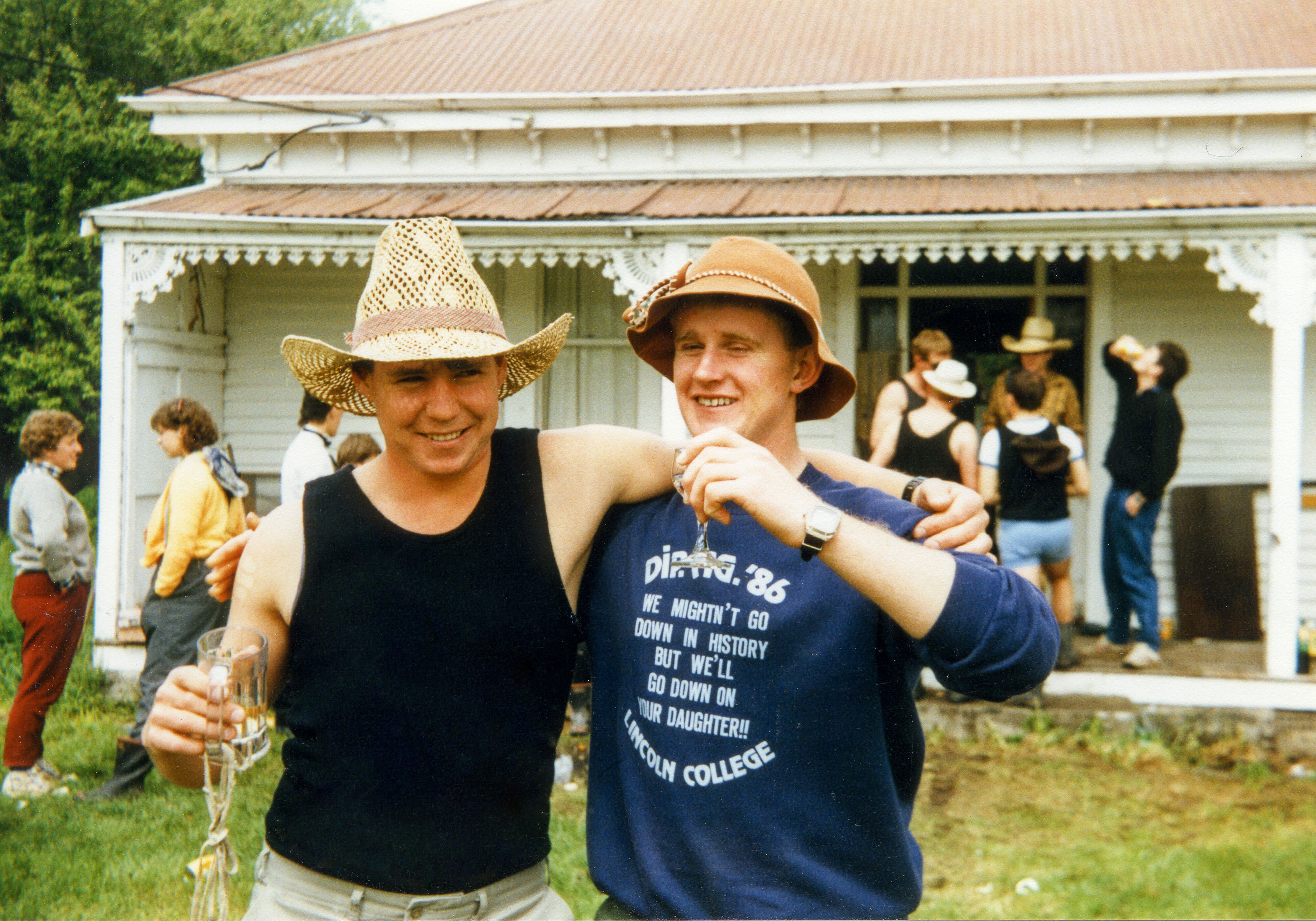 1986 DipAg Students 02