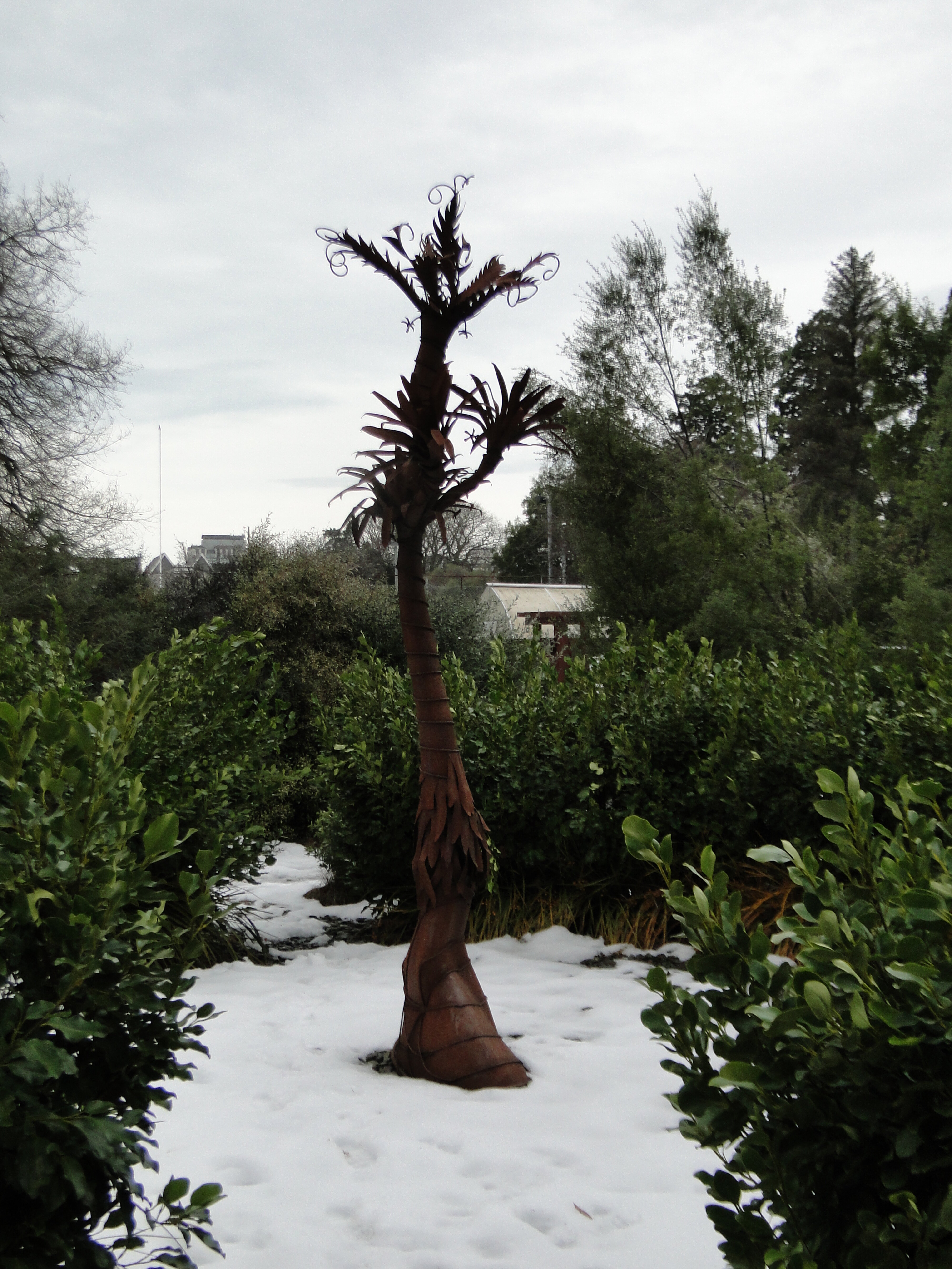 Sculpture in Christchurch Botanic Gardens 2