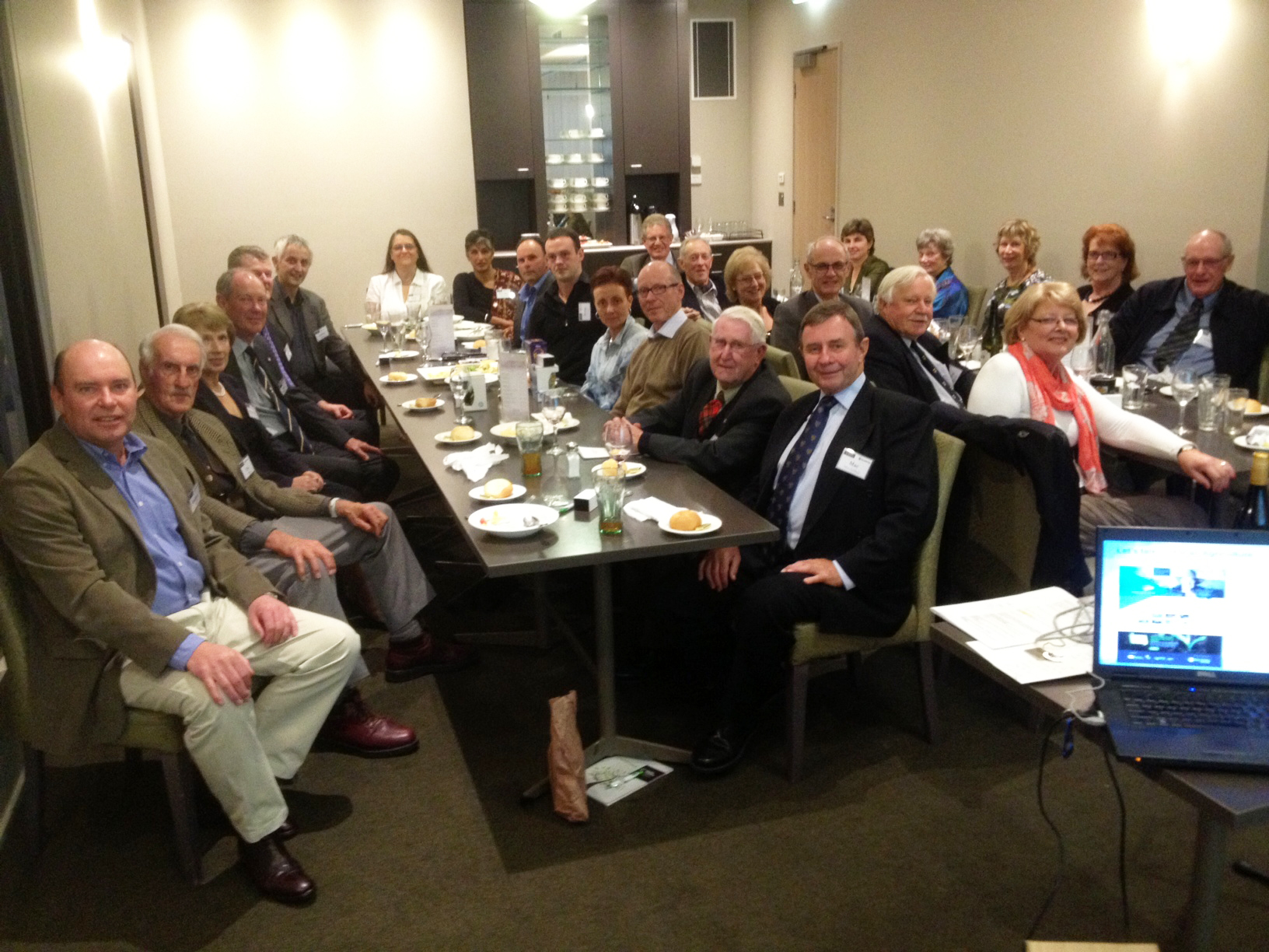 2013 Alumni Reunion Melbourne Dinner 01