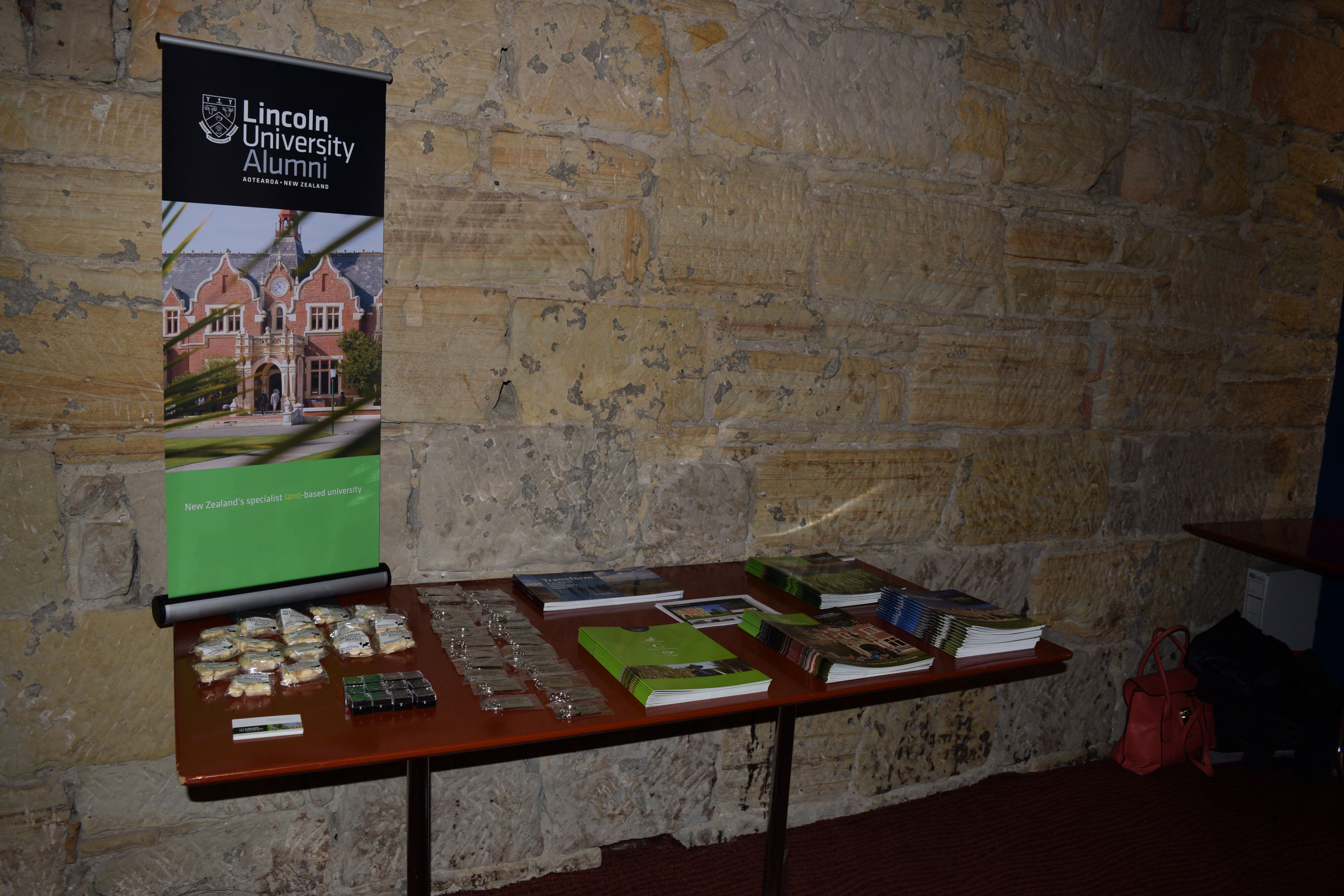 2014 Alumni Reunion Tasmania Gatherings 04