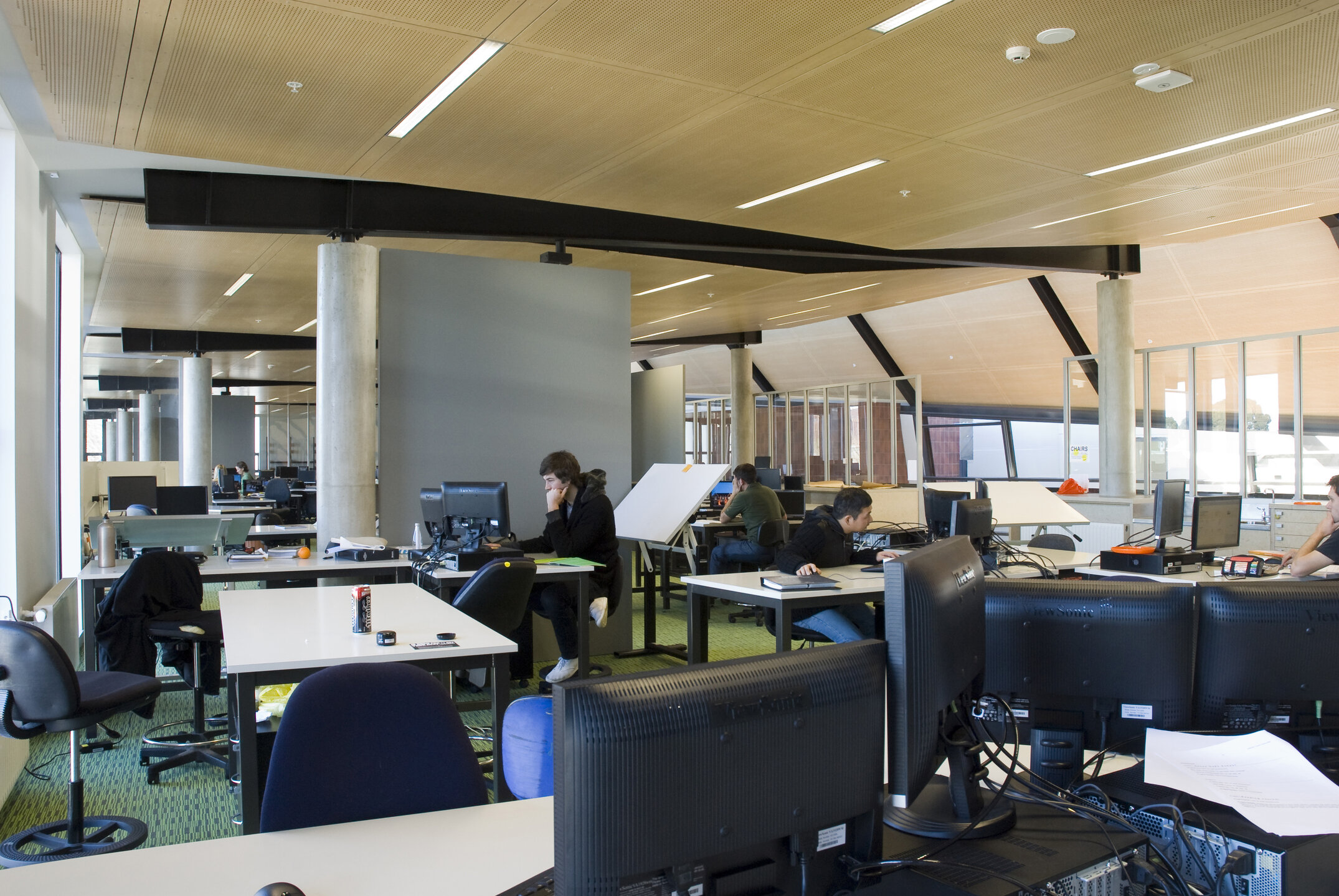 2009 SoLA Building Interior 06