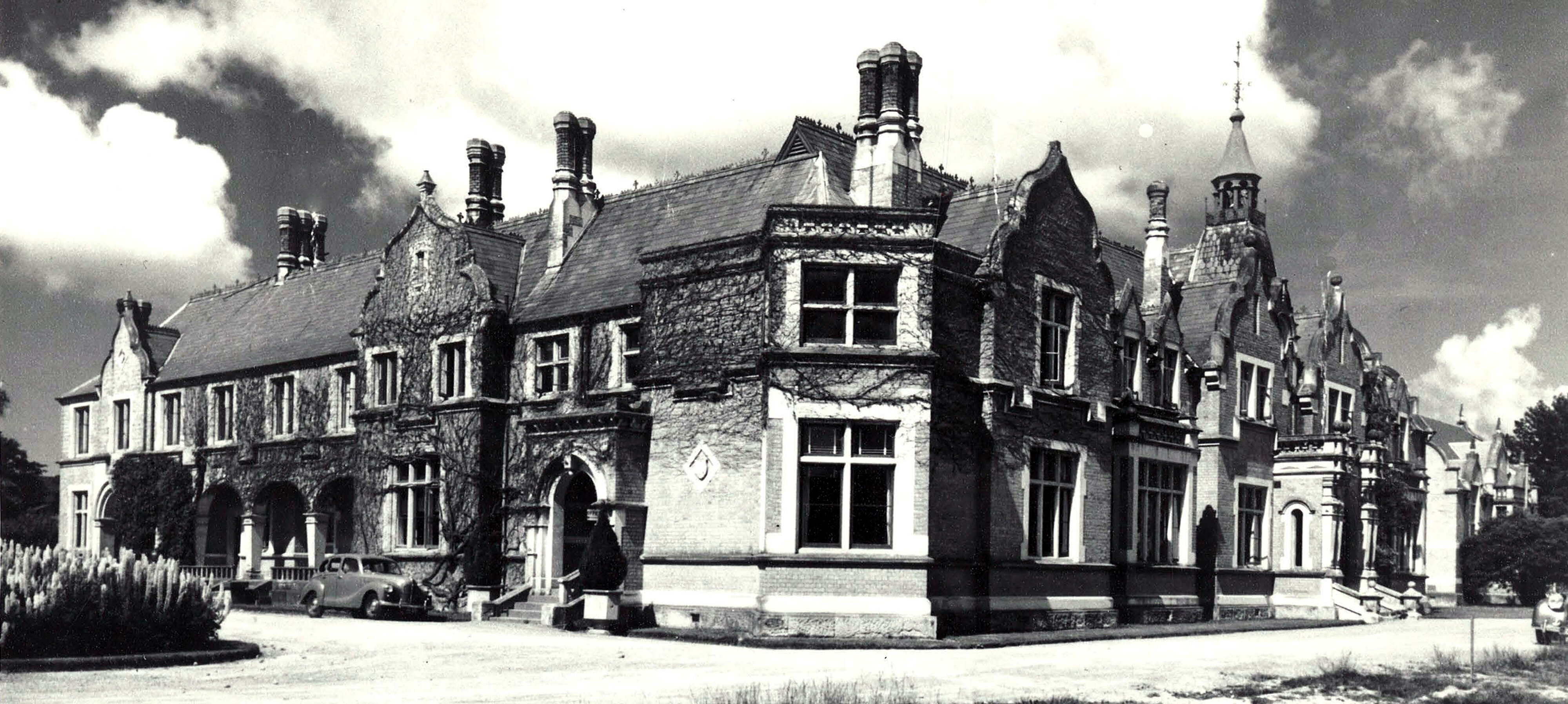 Northeast view of Ivey Hall, 1955