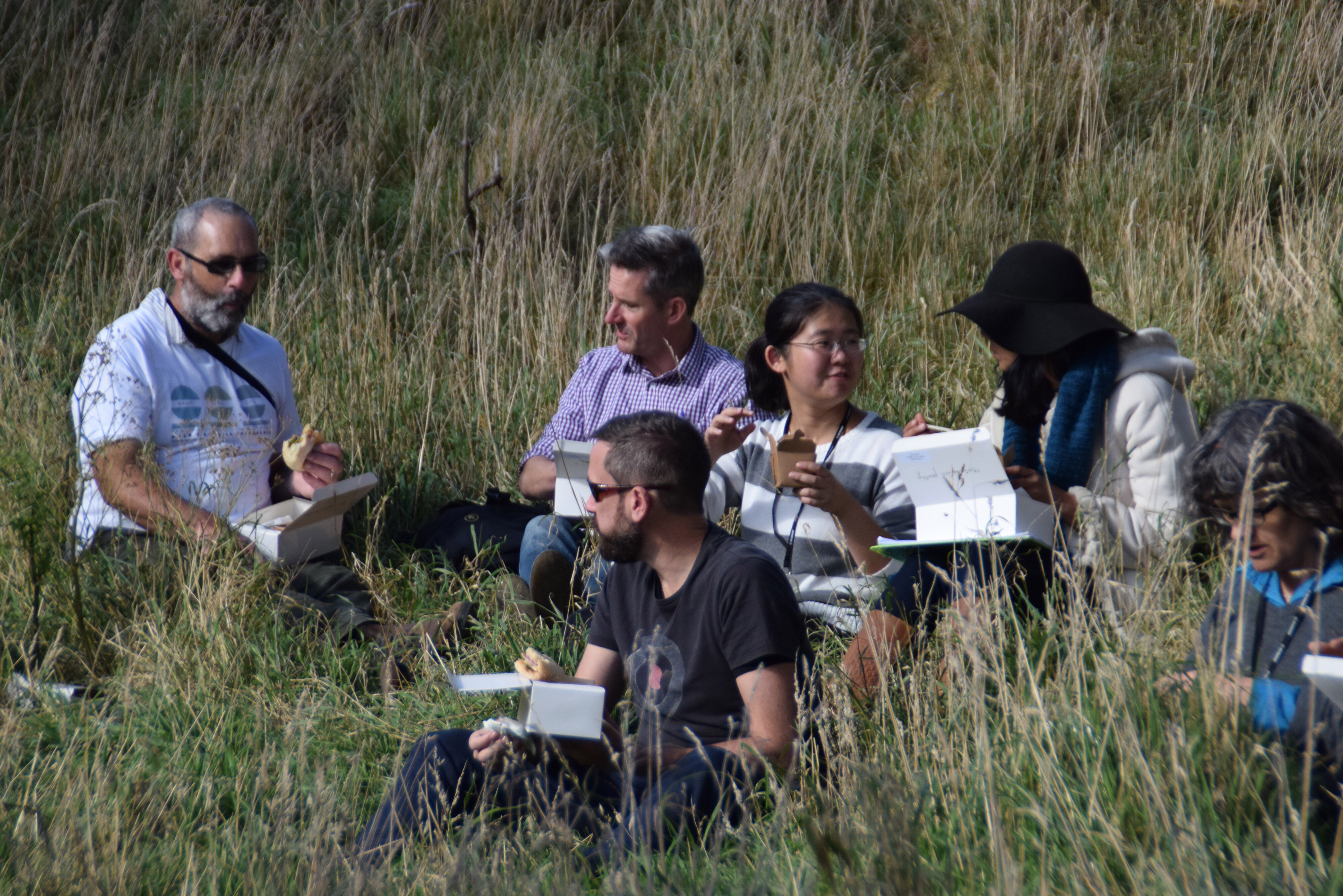 2016 SoLA Field Tour Lunch break in the grass