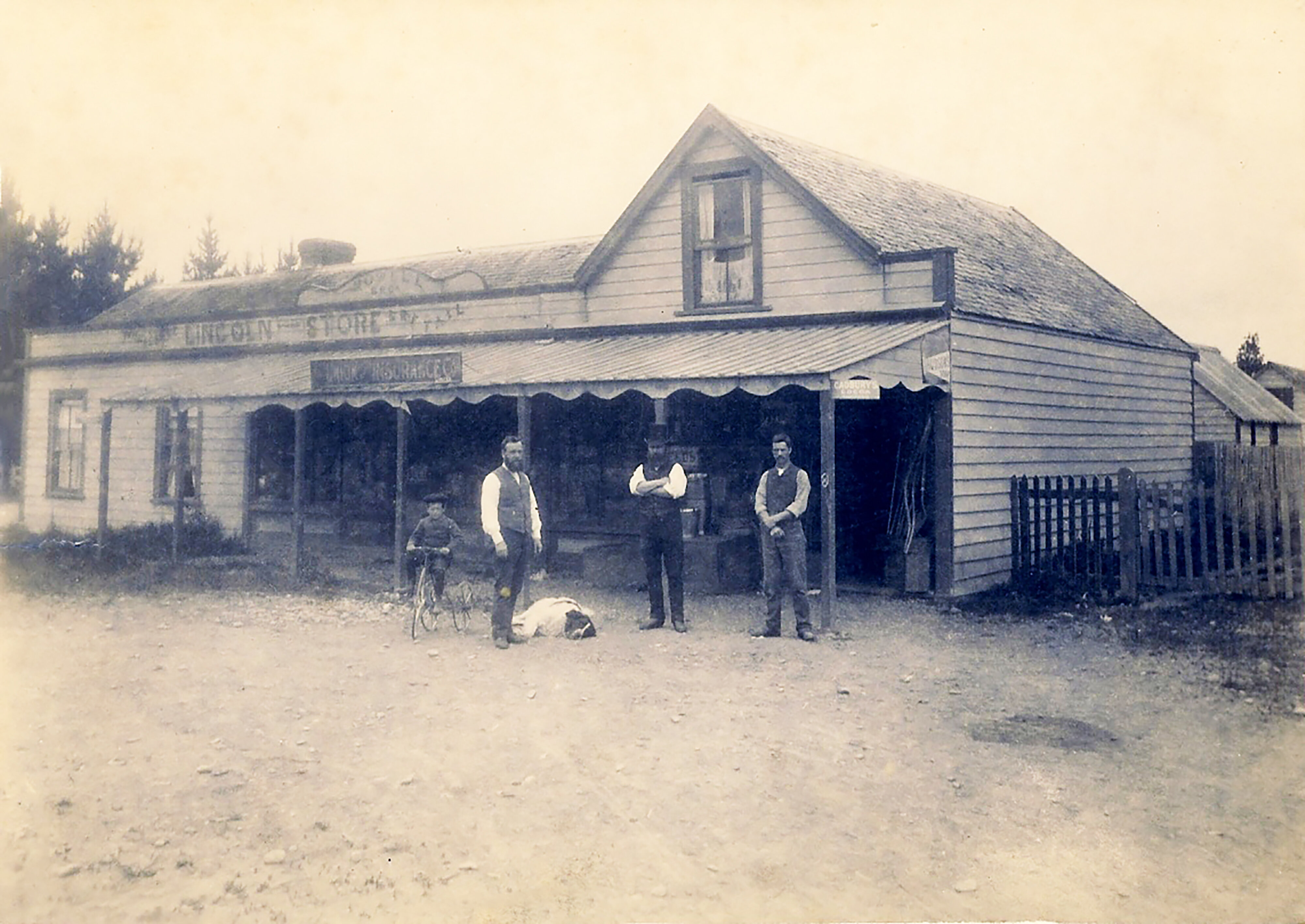 Lincoln Store 2