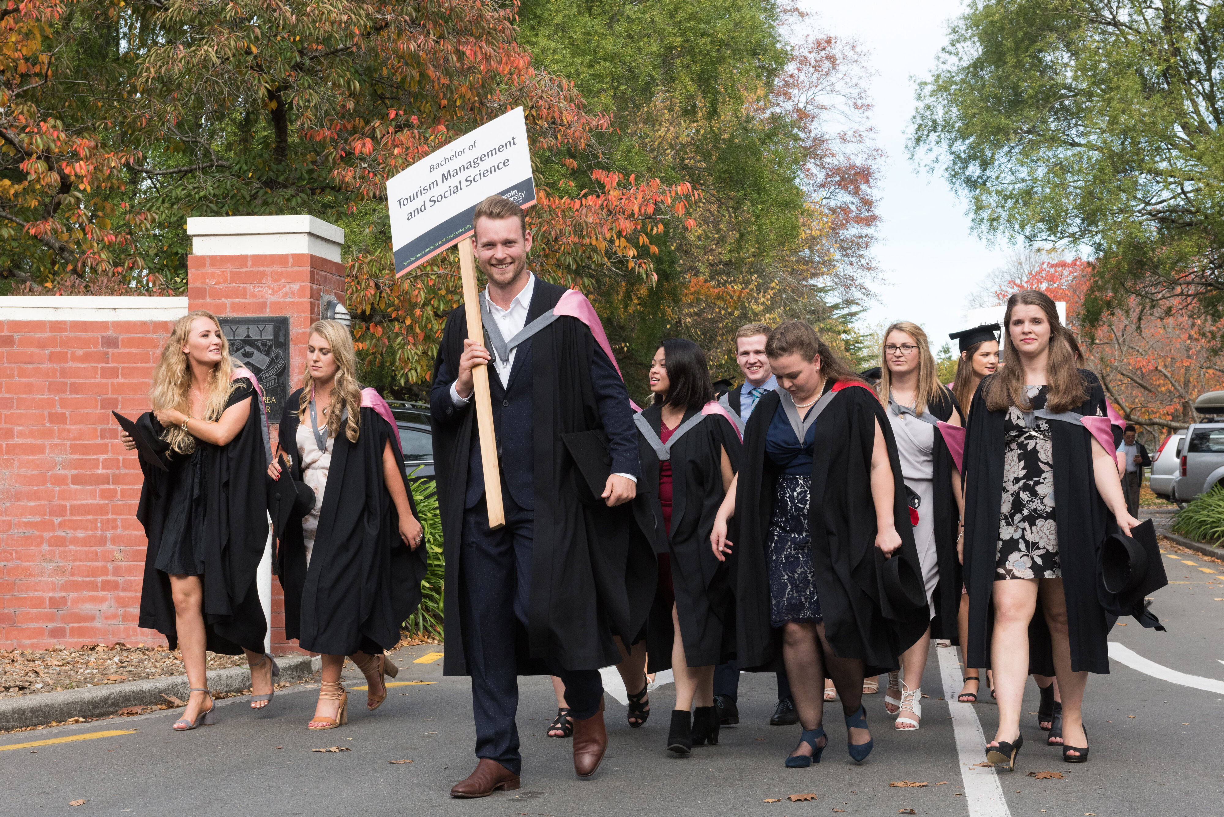 2017 Lincoln University Graduation Afternoon Procession 027