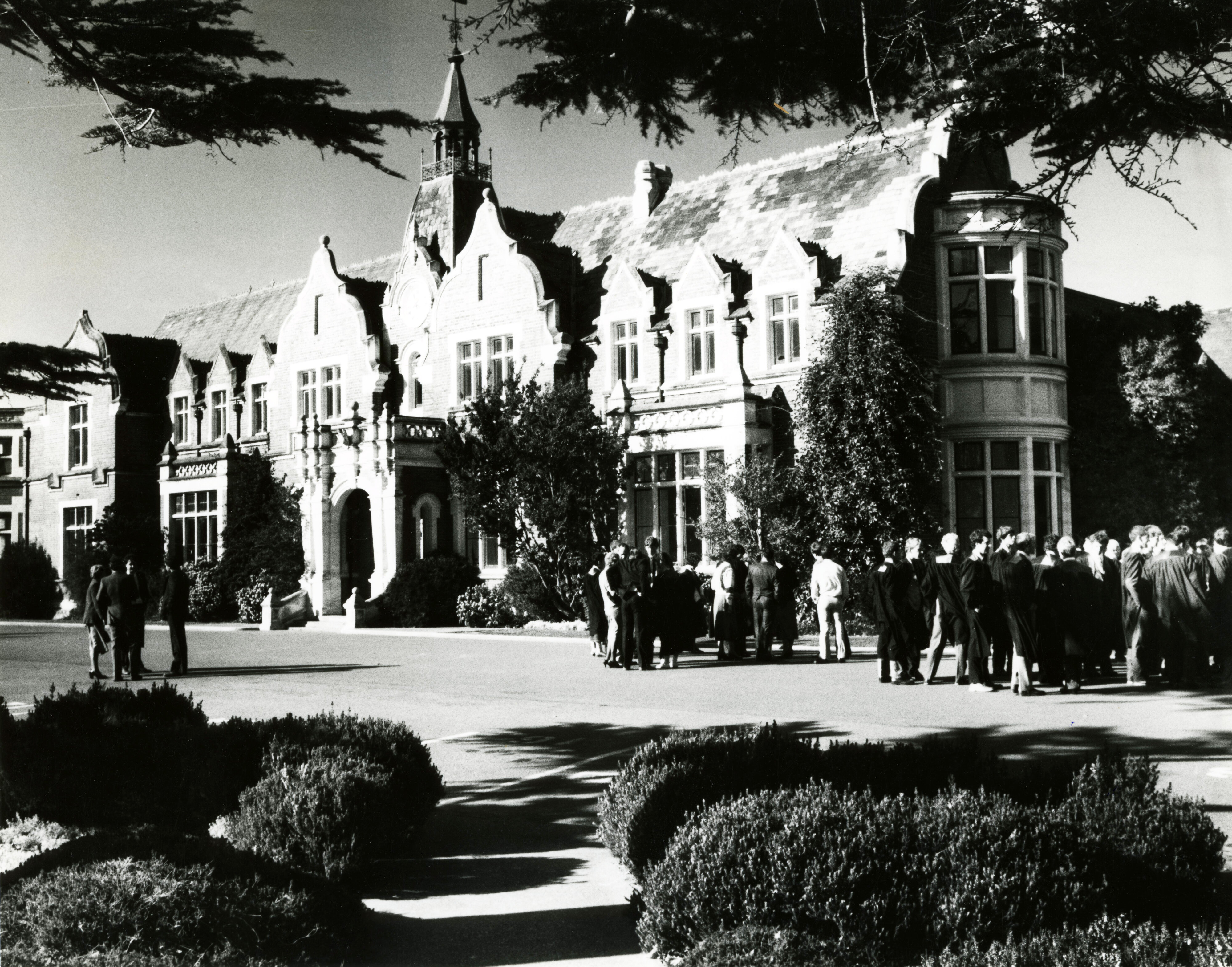 1970s Lincoln College Graduation