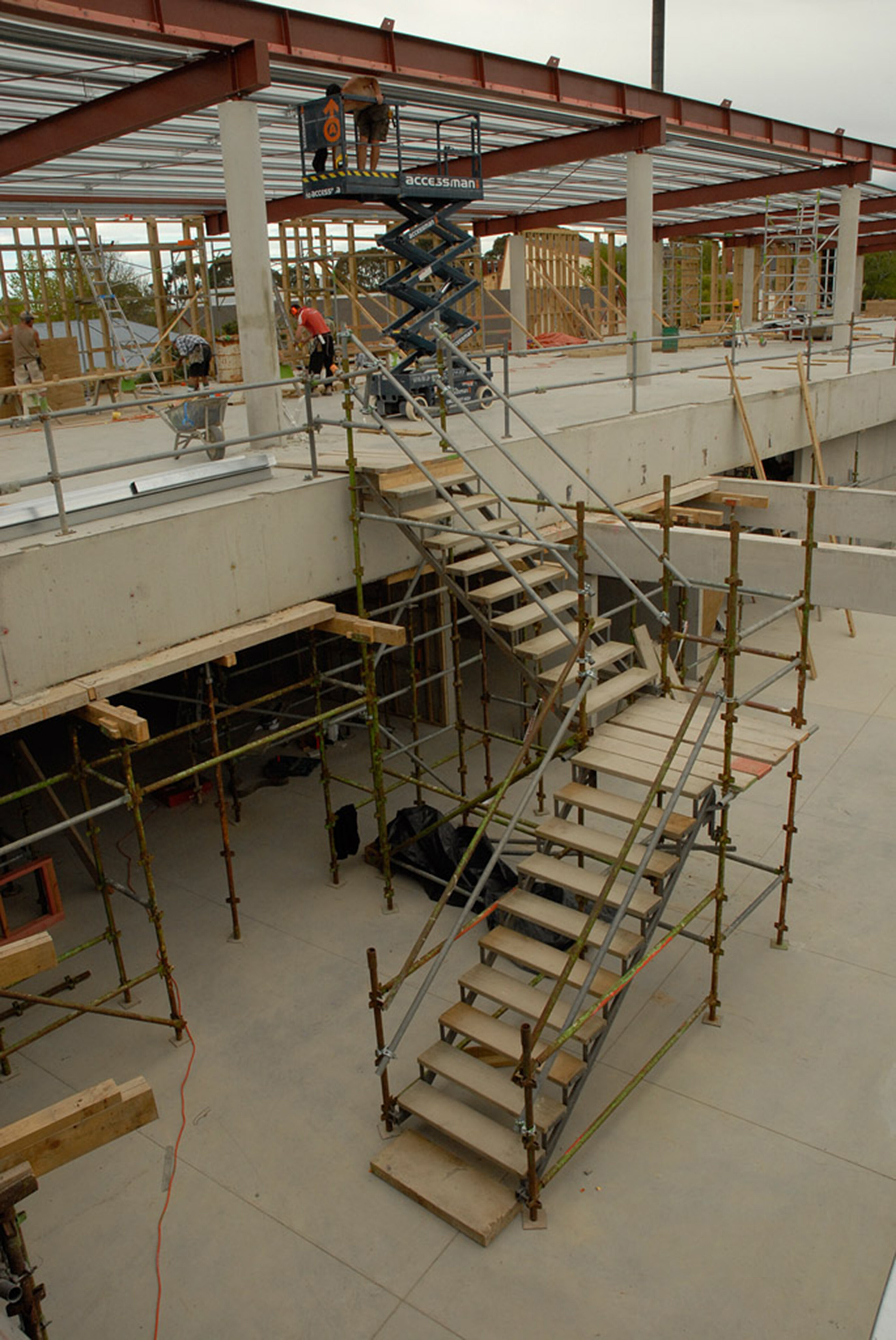 2008-2009 SoLA Building Construction 2008-10-16  076