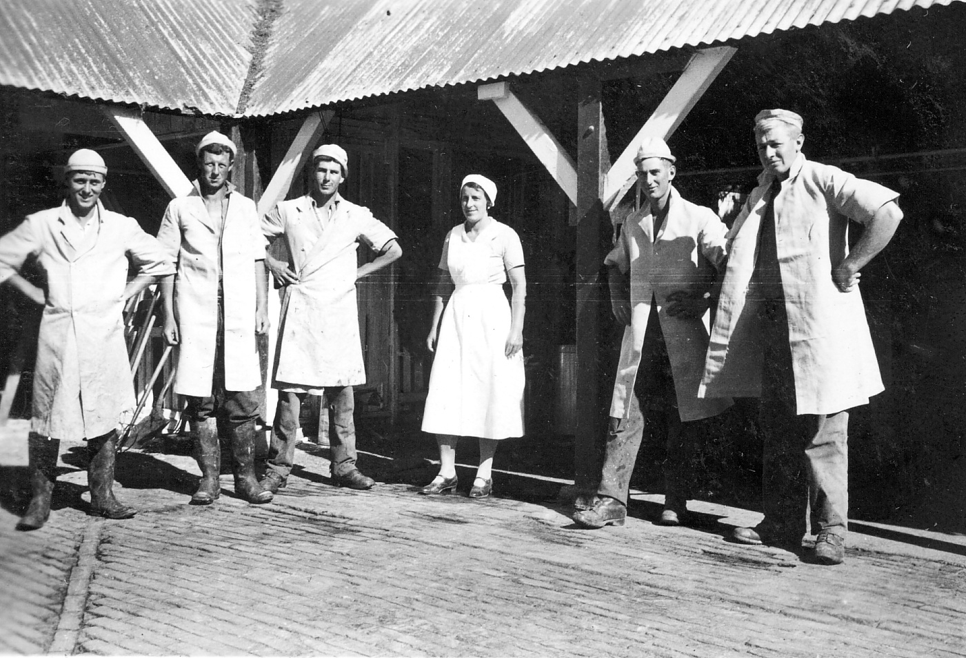 1933 Group in Courtyard 