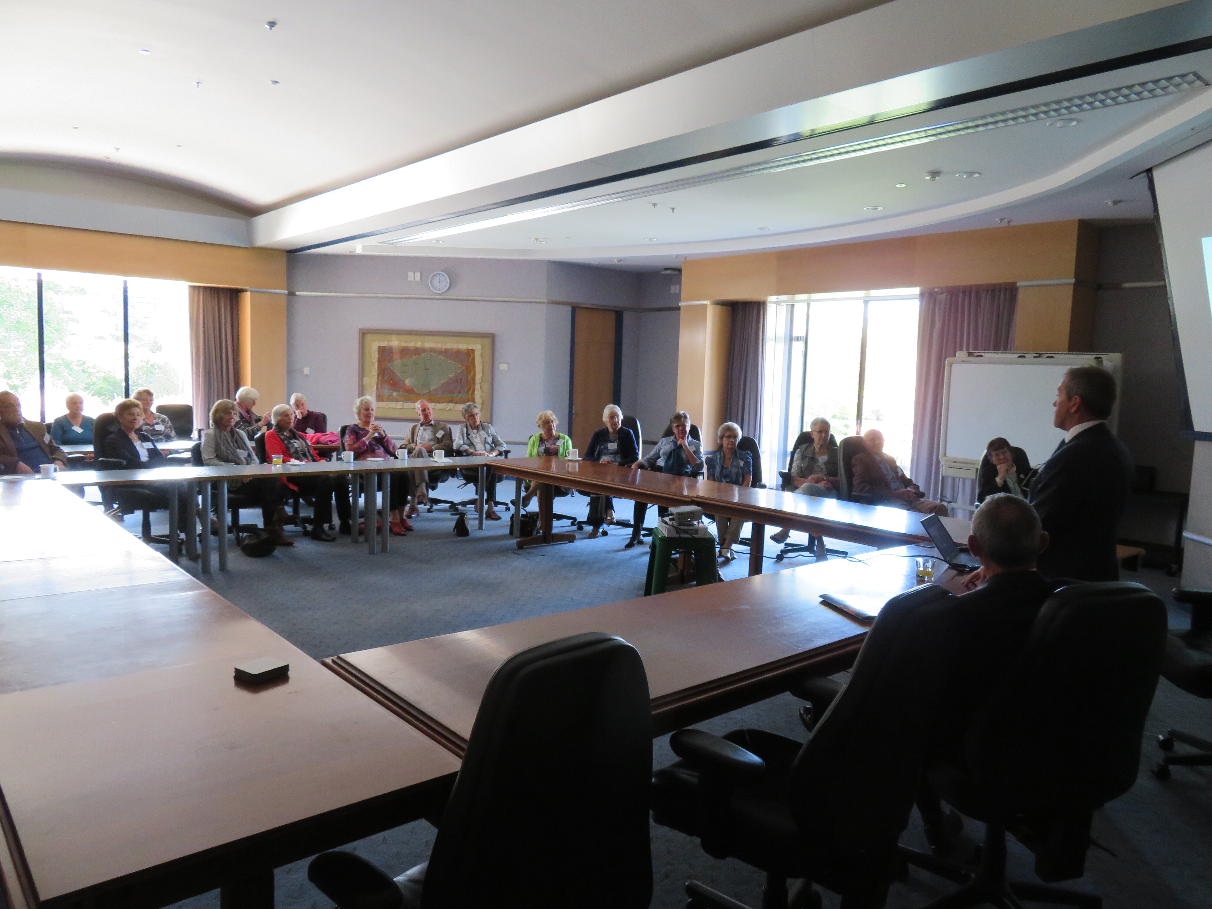 2017-04-10 Retired Women's morning tea   (25)